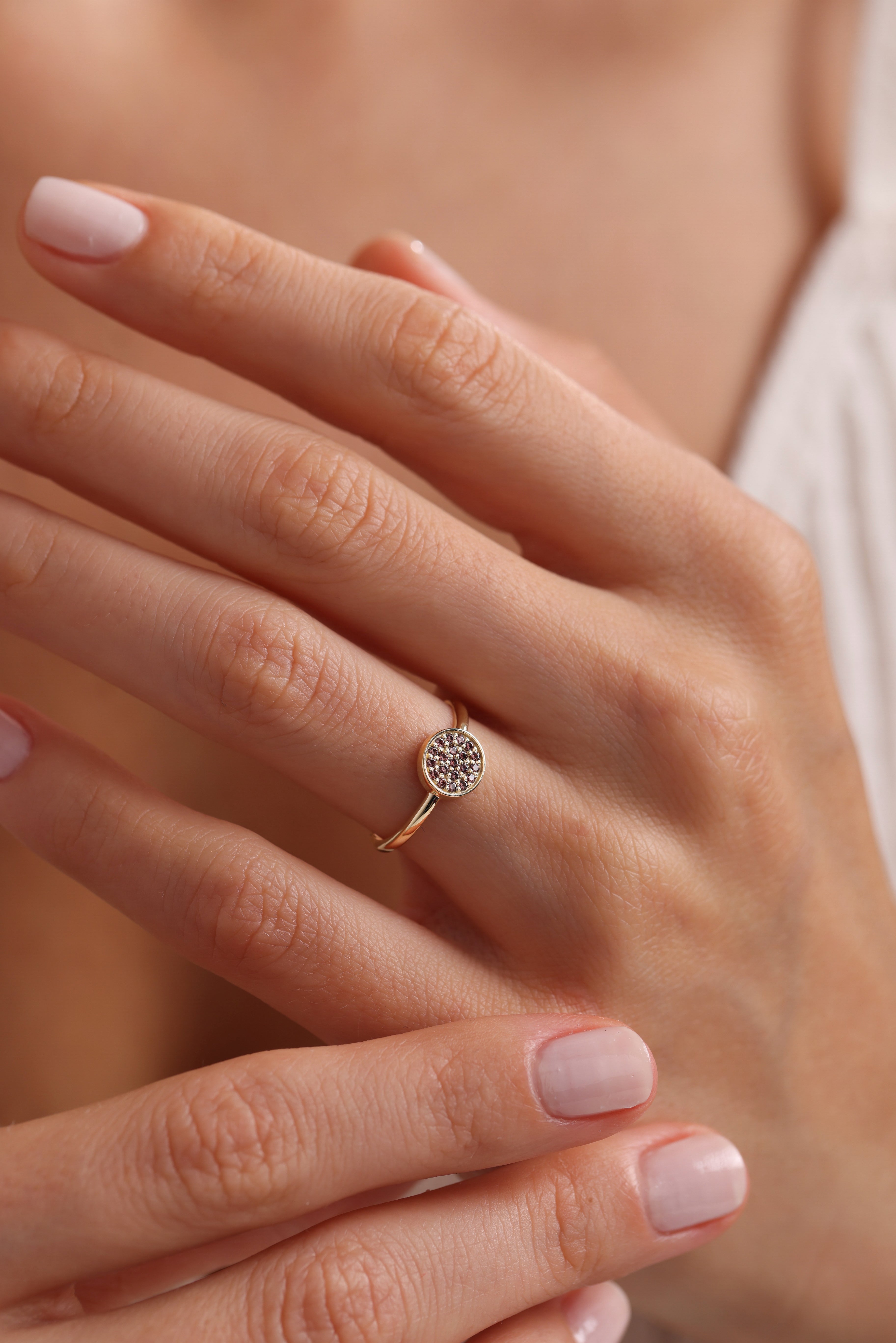 14k Gold Purple Stone Disc Ring