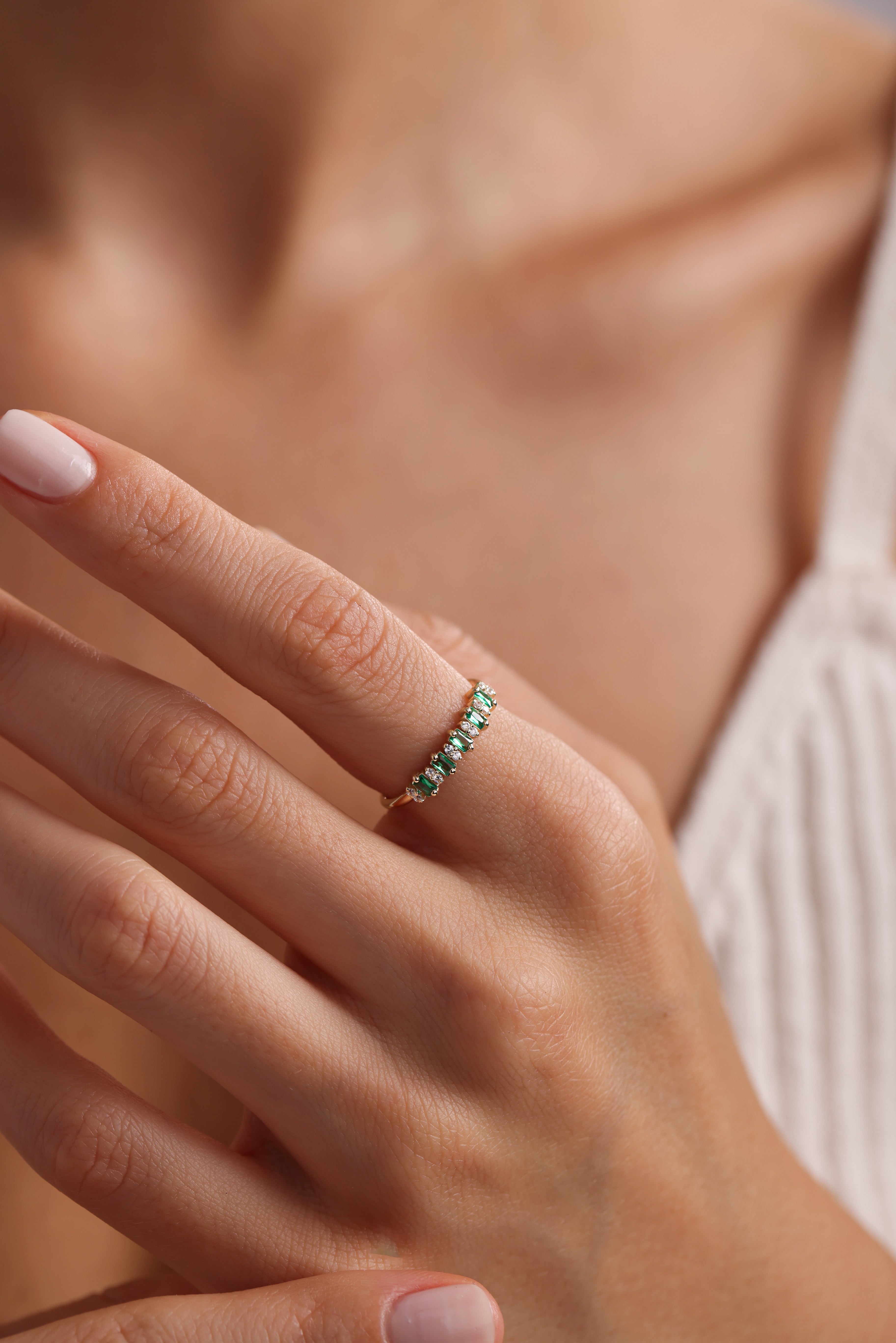 14k Gold Emerald Baguette Ring