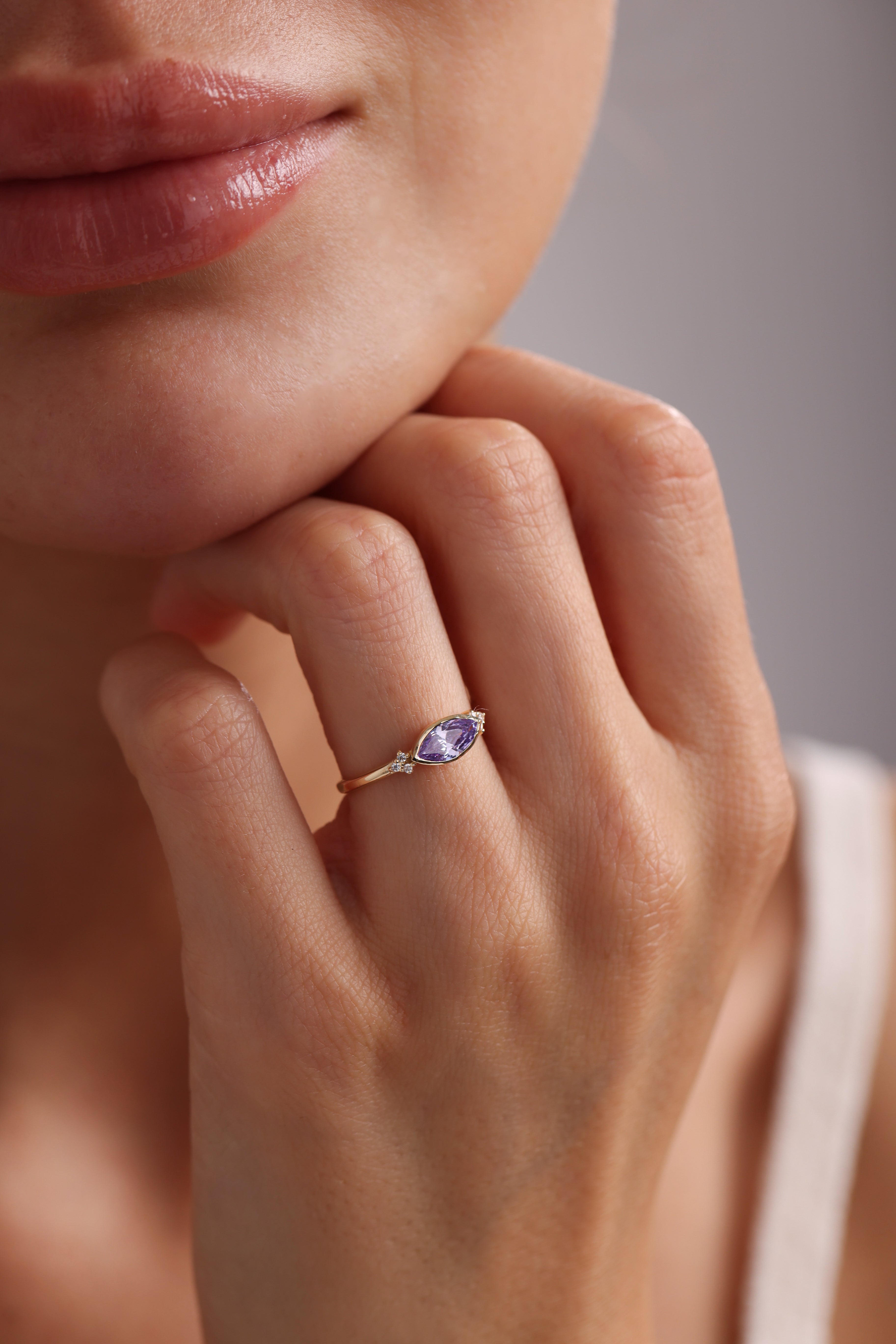 14k Gold Marquise Amethyst Ring