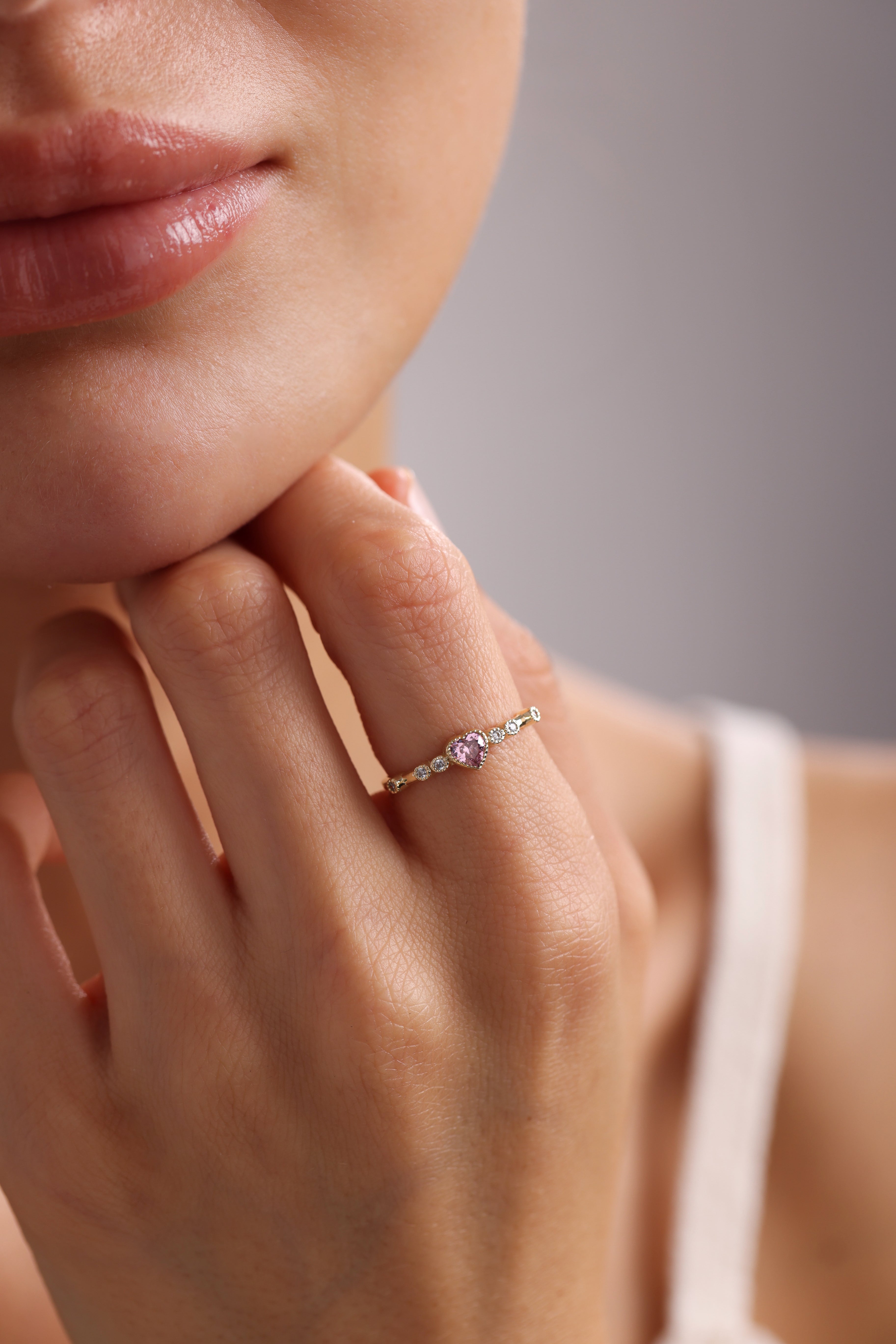 14k Gold Pink Sapphire Heart Ring