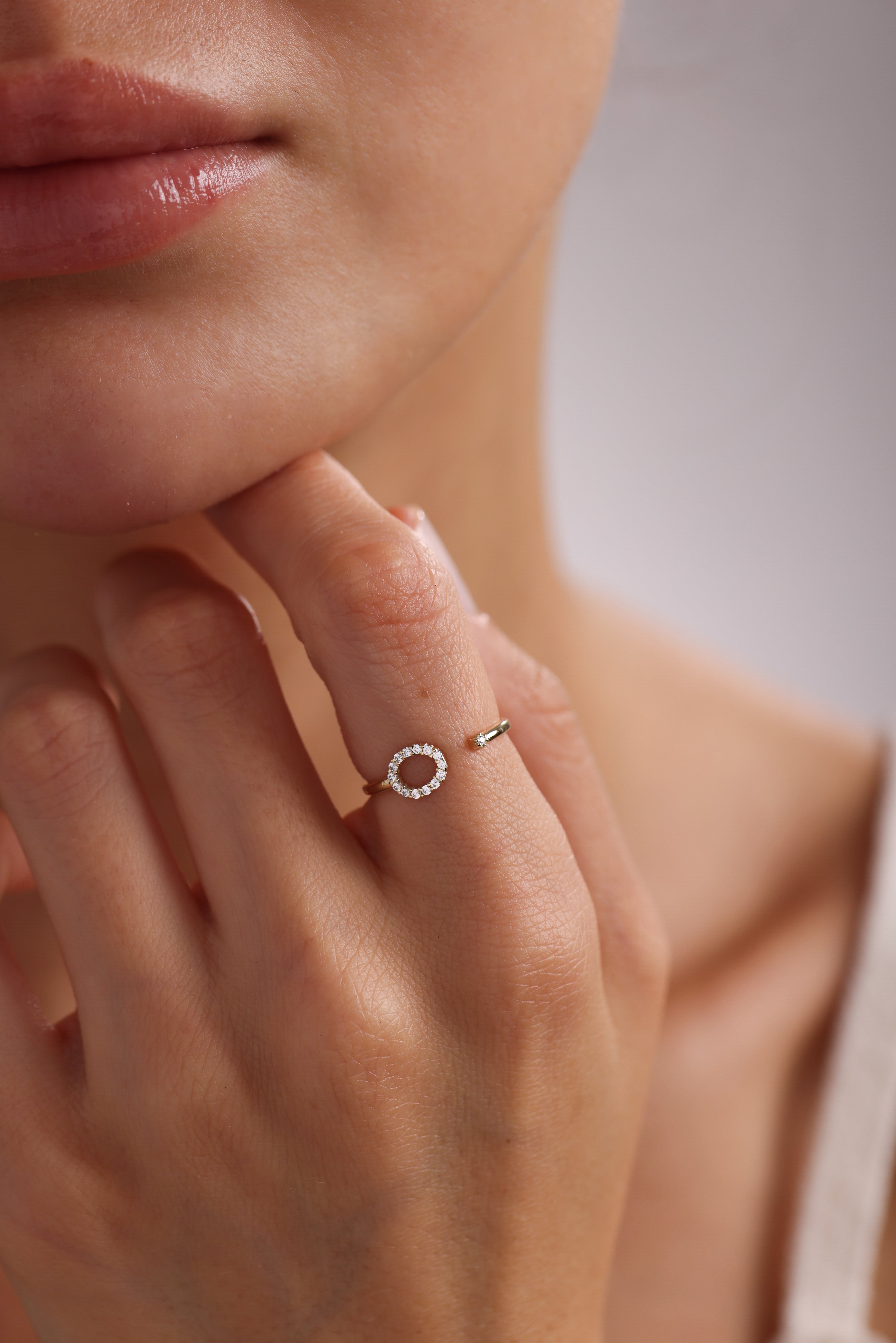 14k Gold Infinity Circle Ring