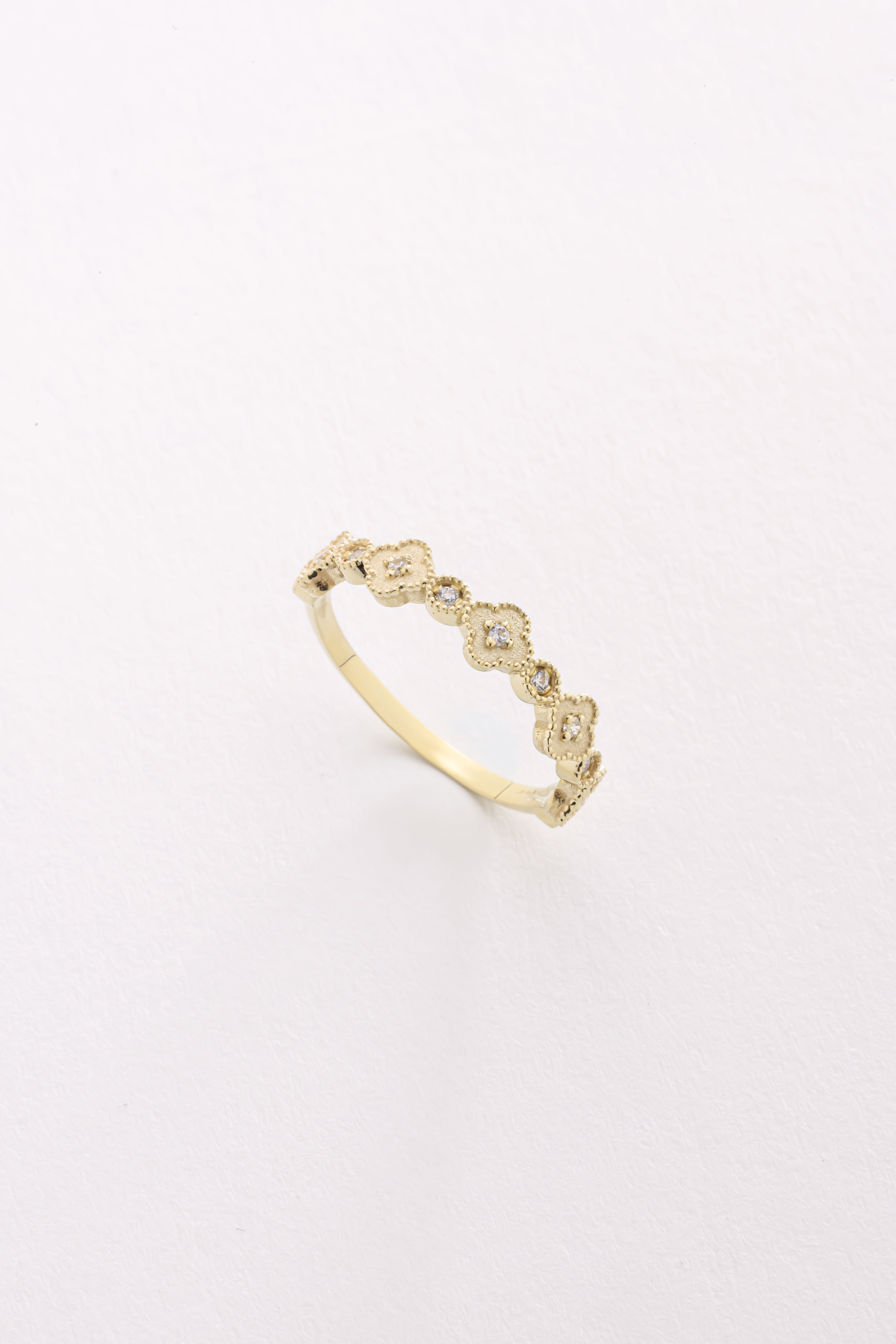 14k Gold Floral Diamond Band