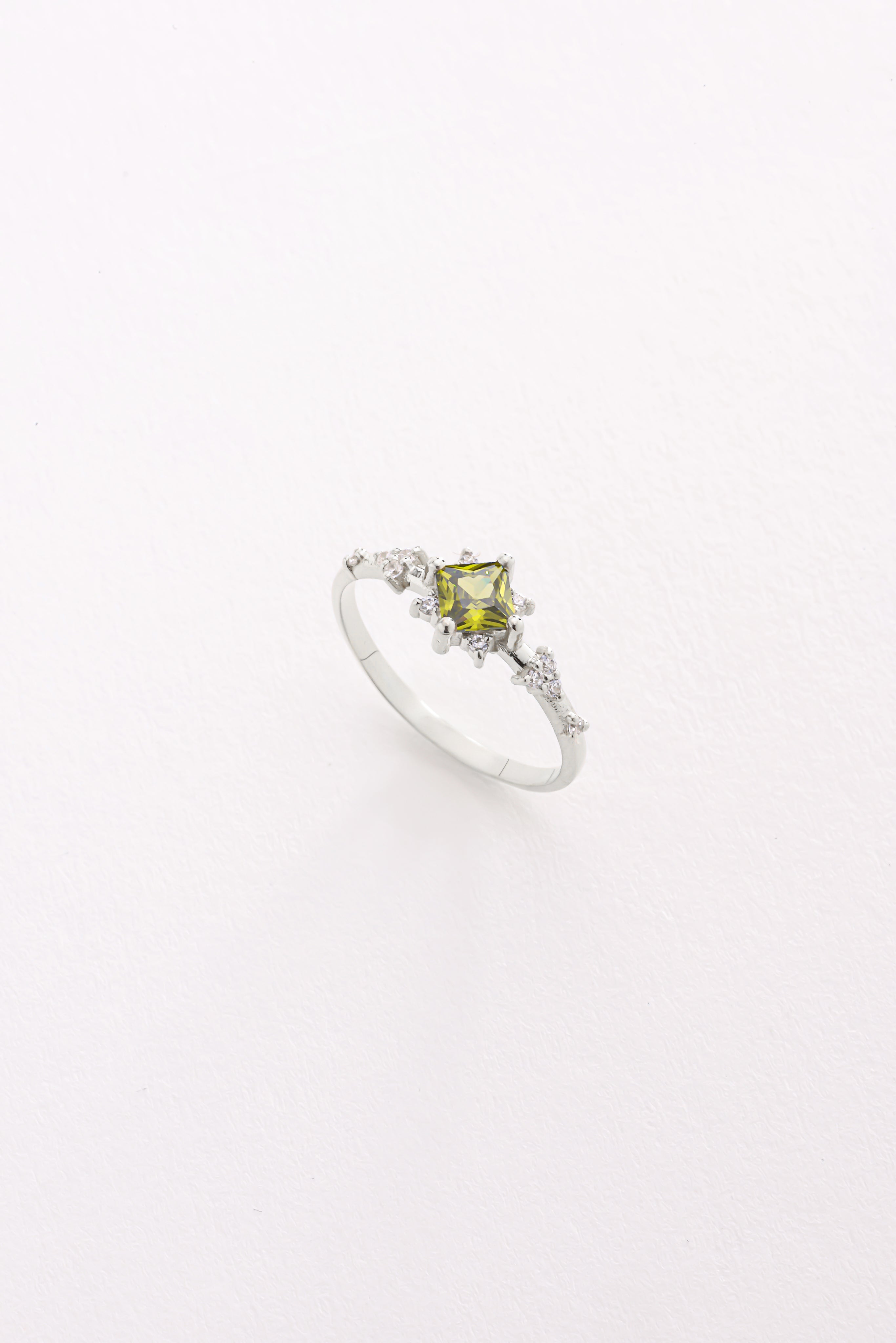 14k Gold Square Peridot Ring