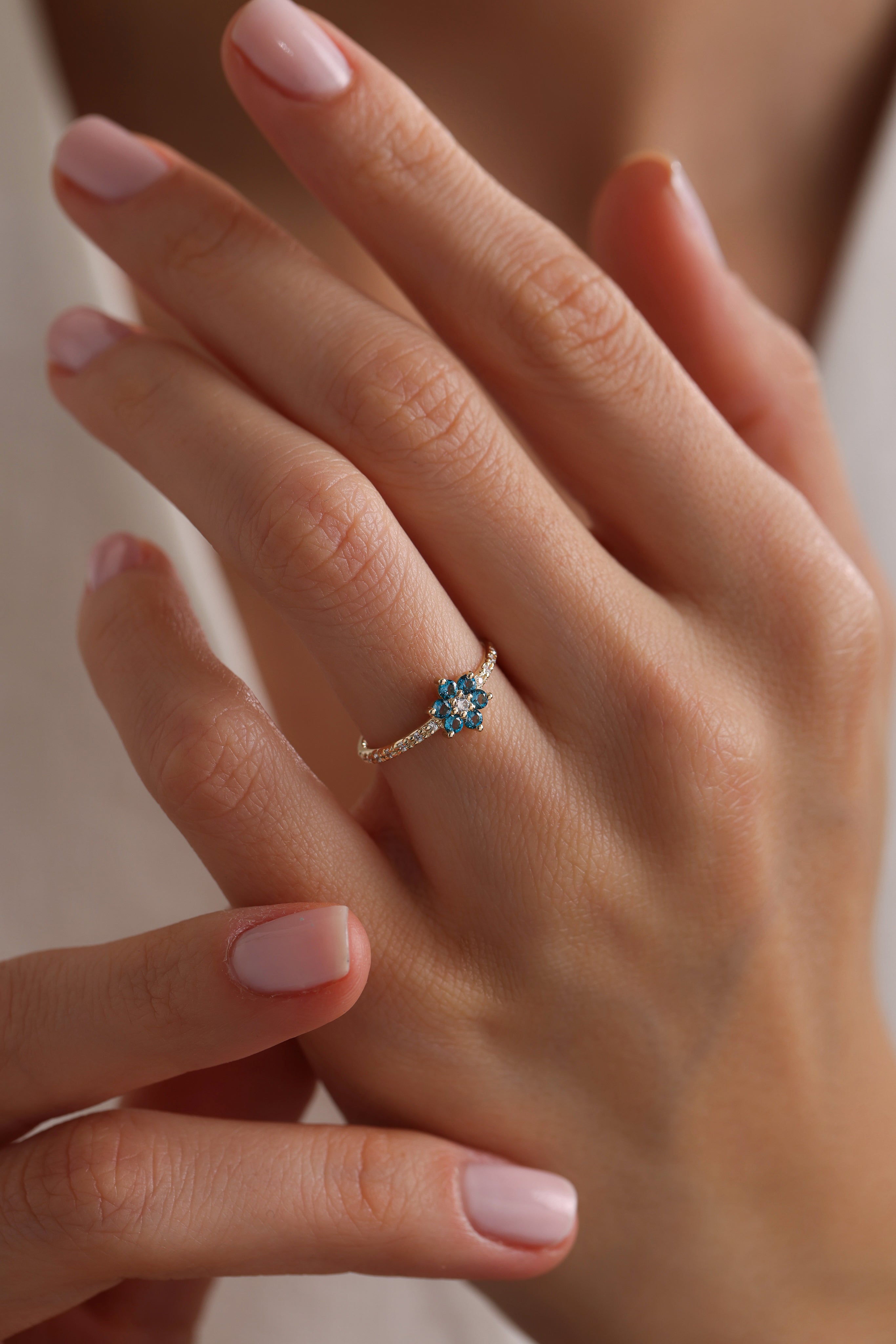 14k Gold Midnight Bloom Sapphire Ring