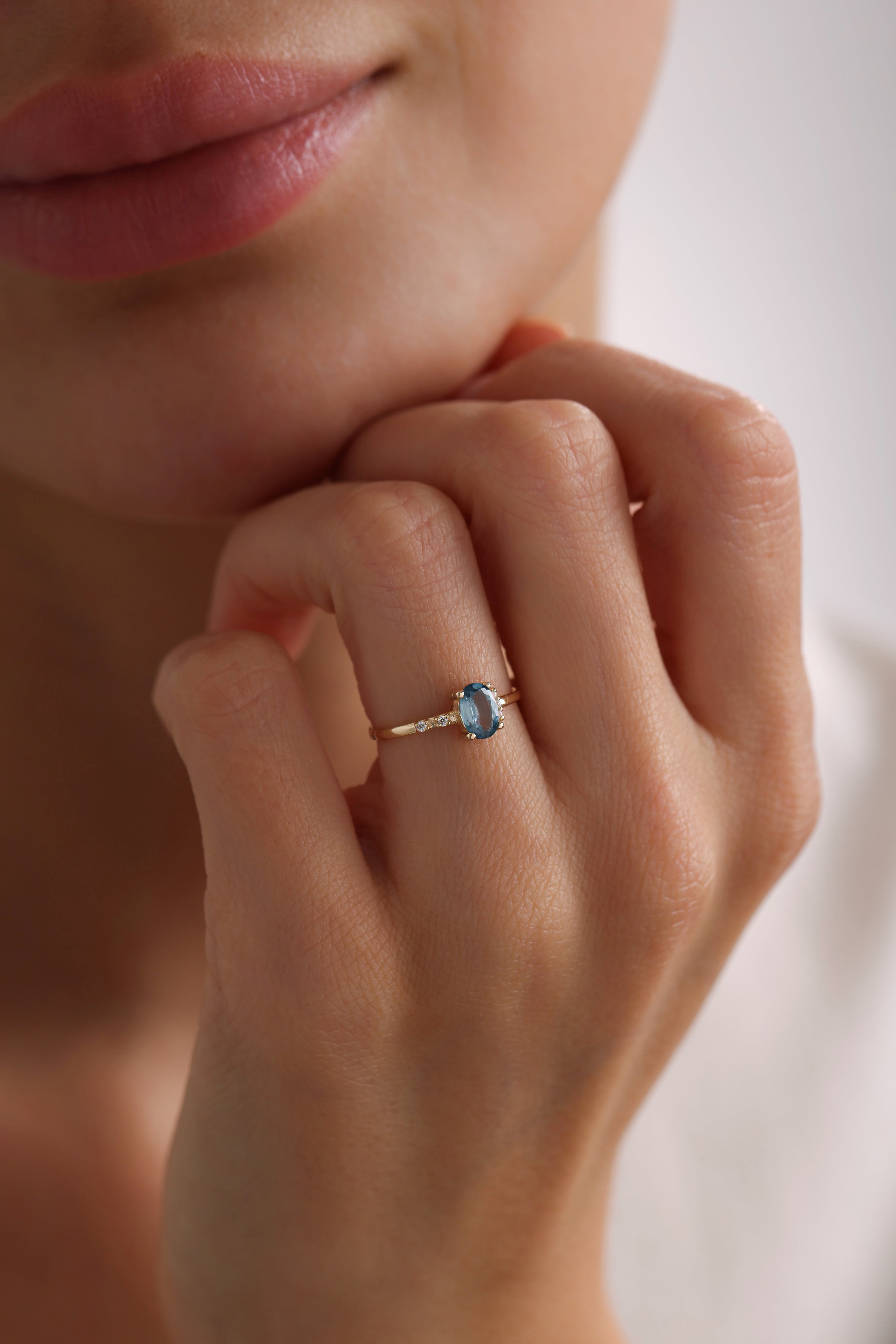 14k Gold Oval London Topaz Ring