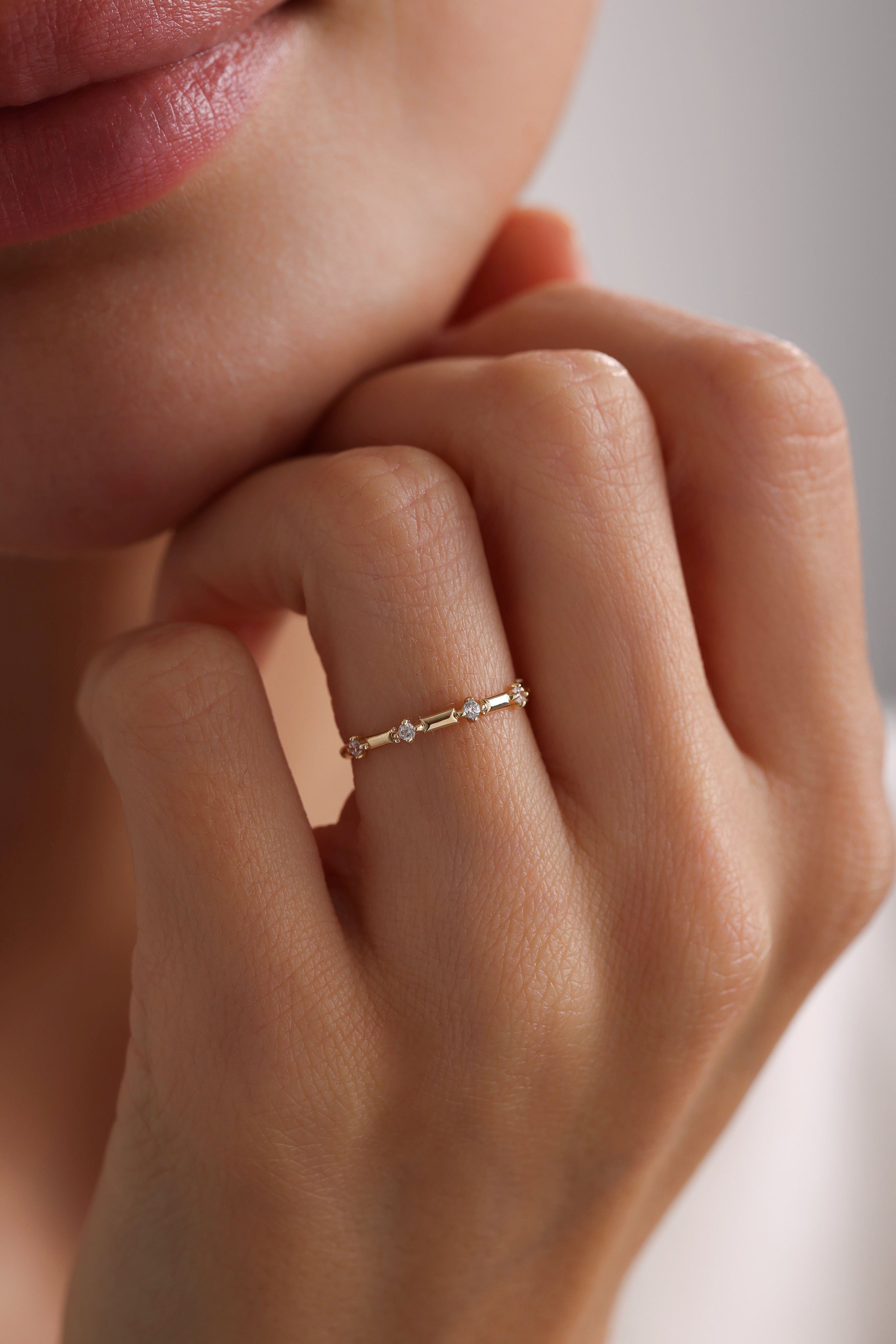 14k Gold Minimal Five Stone Ring