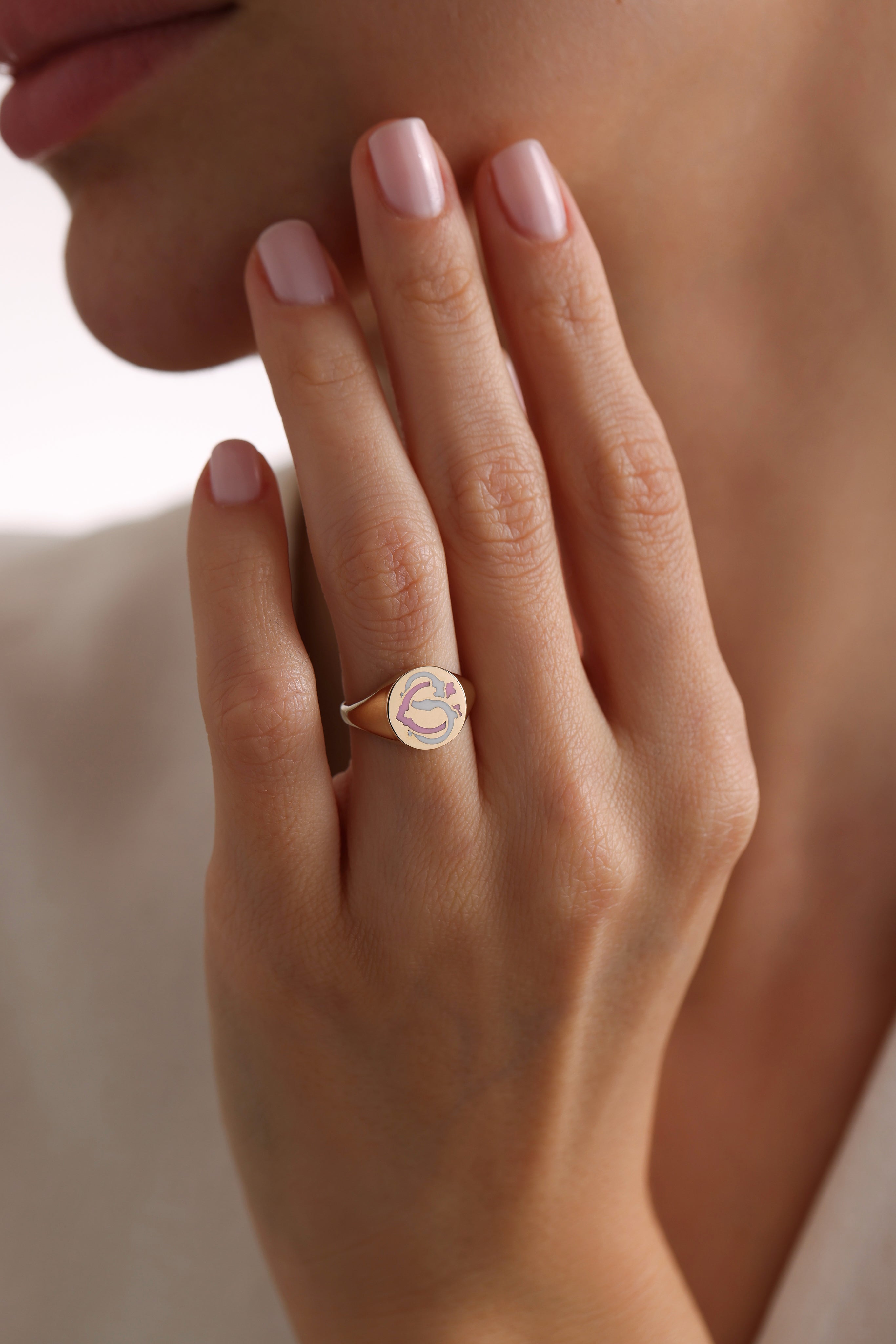 14k Gold Enamel Engraved Signet Ring