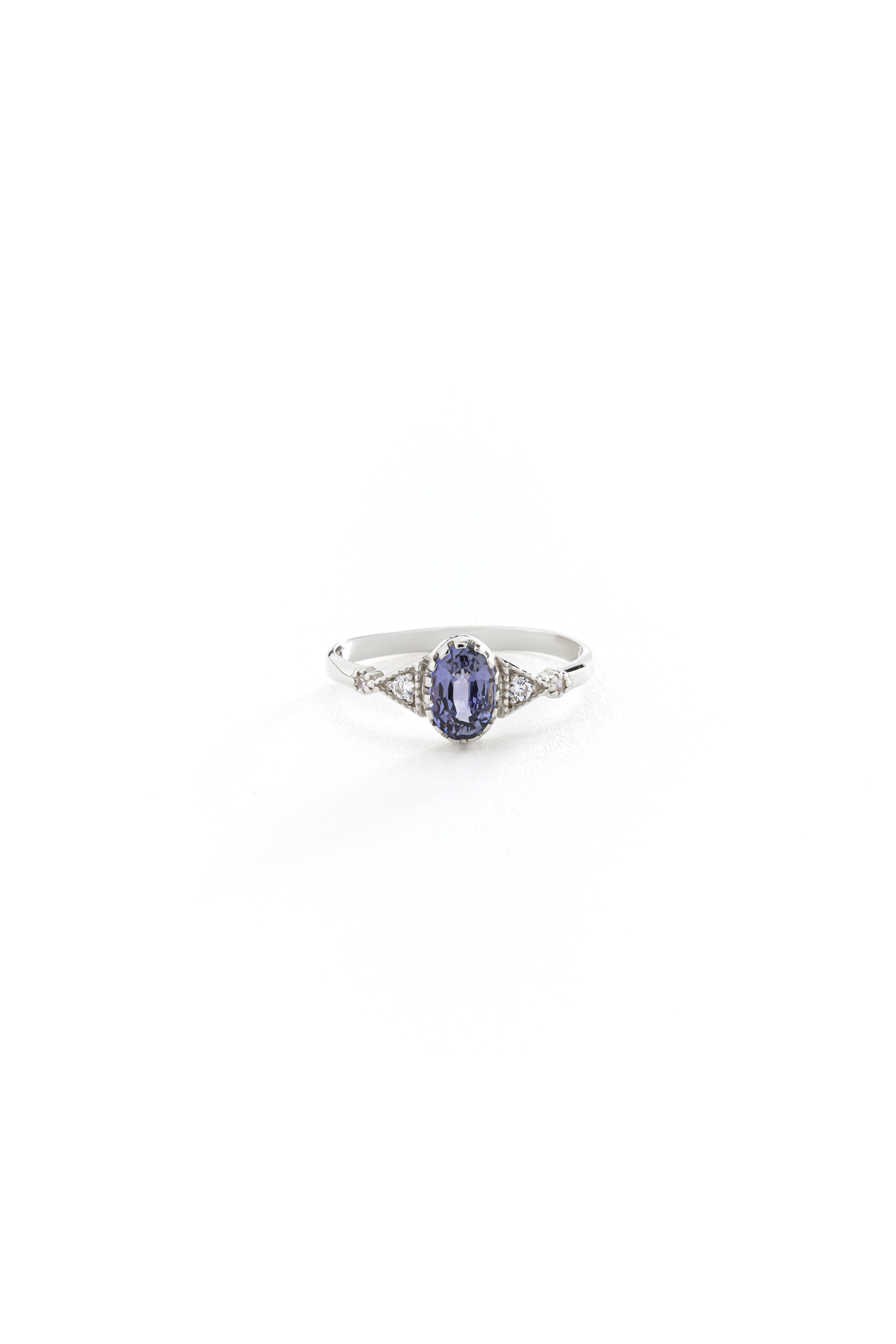 14k Gold Majestic Tanzanite Ring