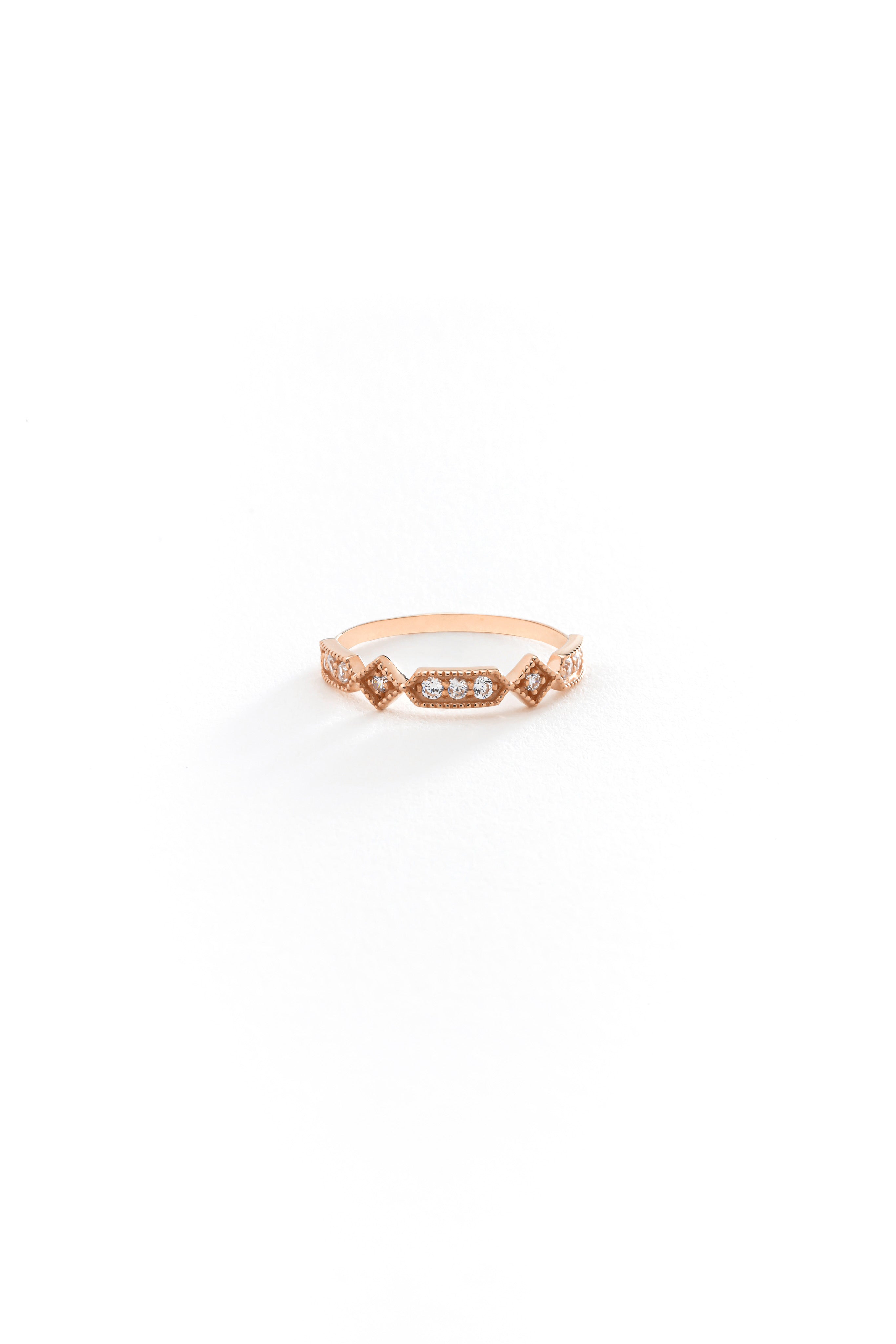 14k Gold Vintage Radiance Ring