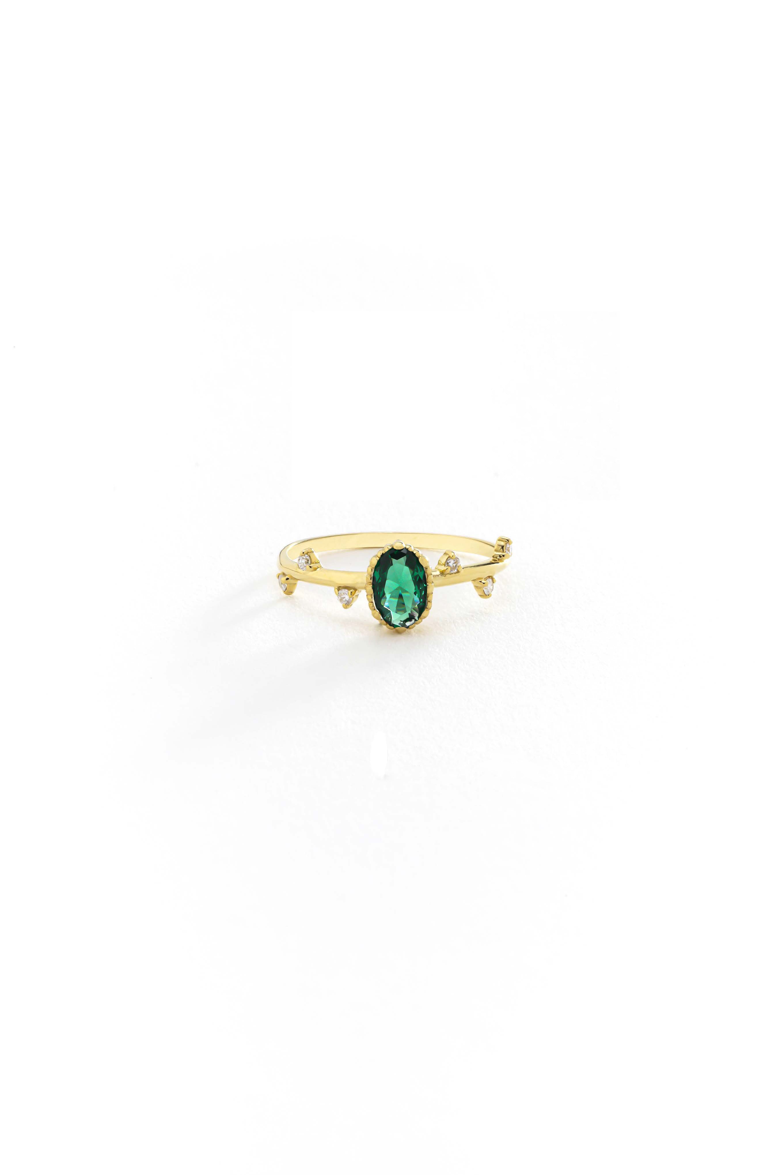 14k Gold Oval Emerald Stacking Ring