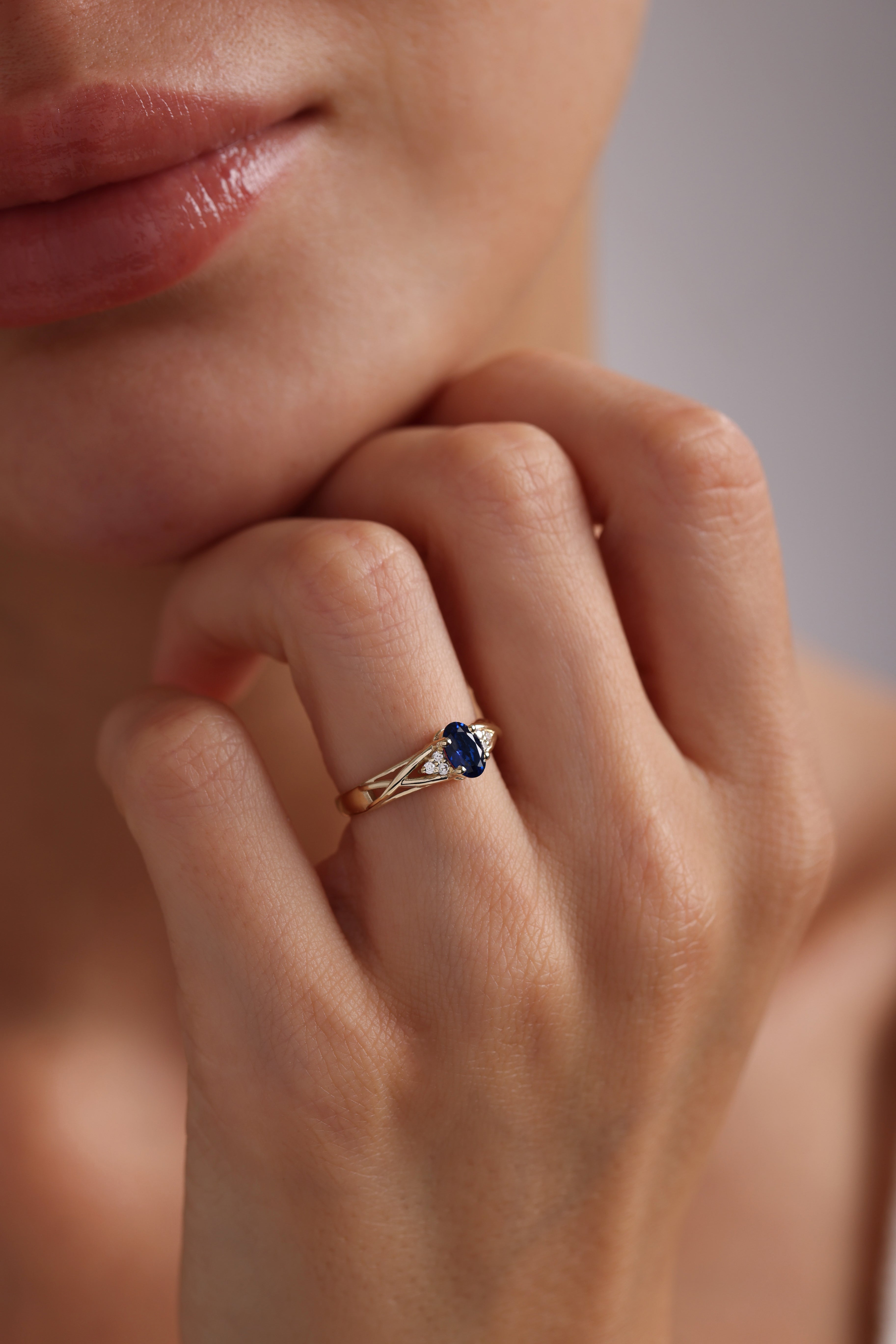 14k Gold Serpentis Blue Sapphire Ring