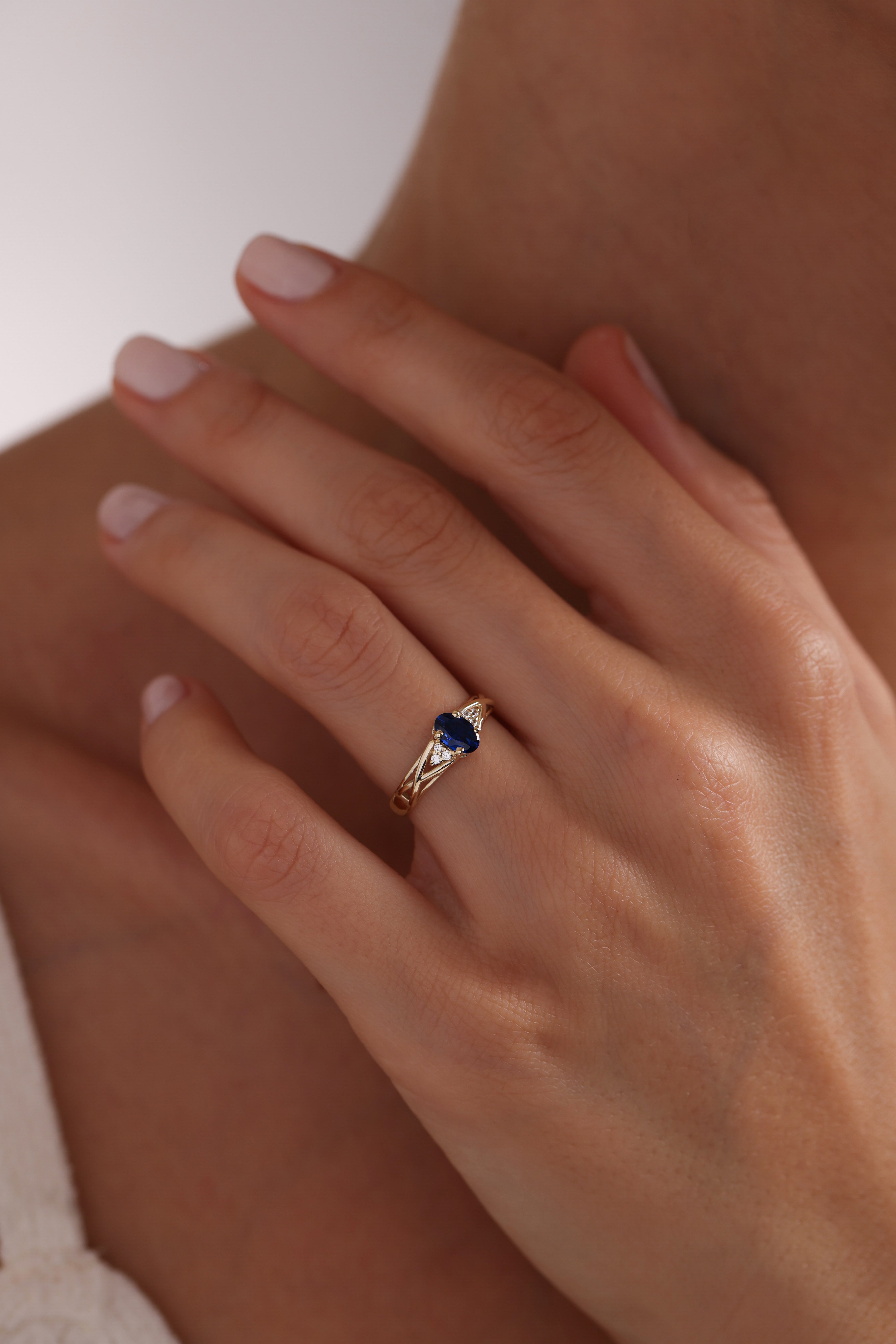 14k Gold Serpentis Blue Sapphire Ring