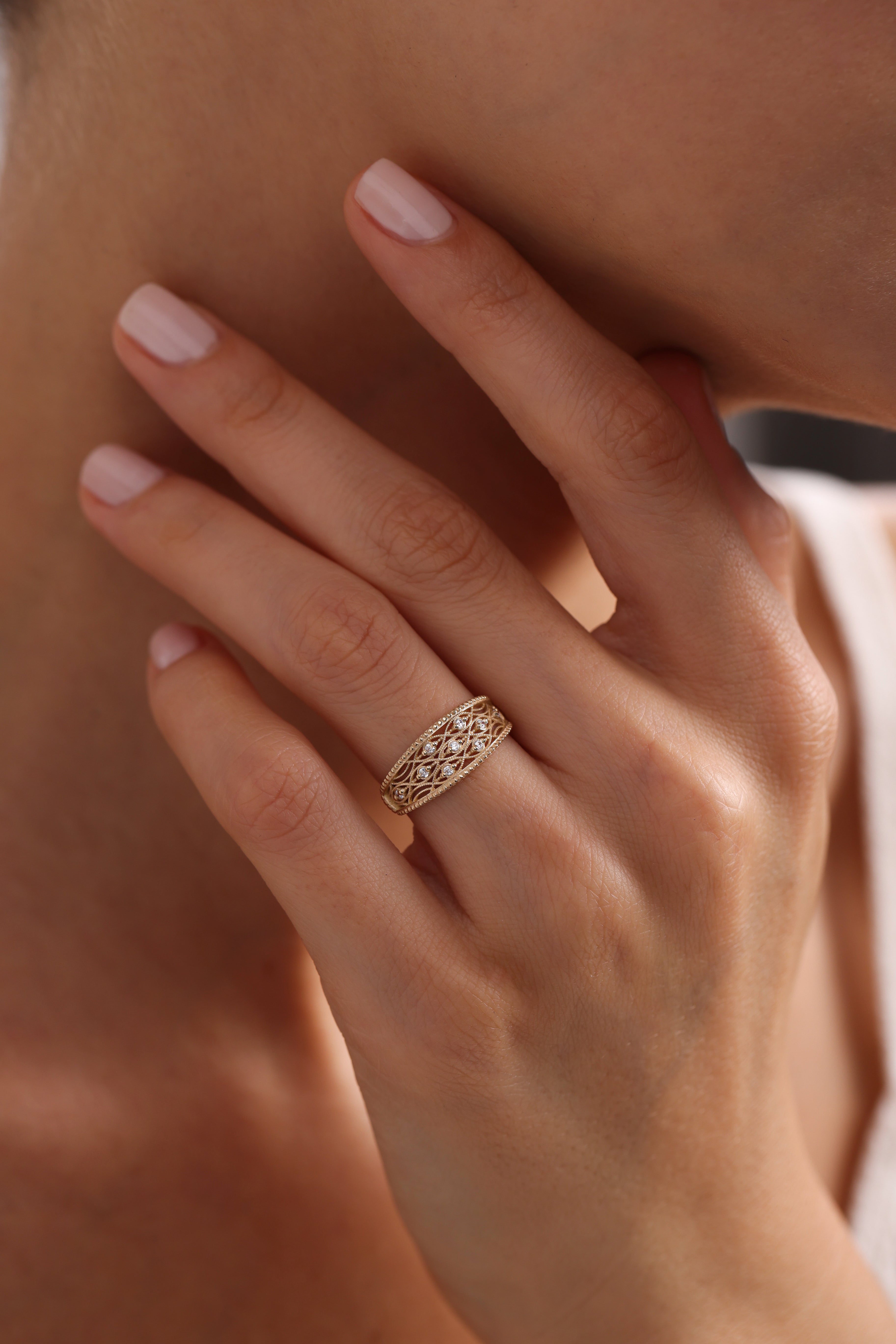 14k Gold Filigree Diamond Band