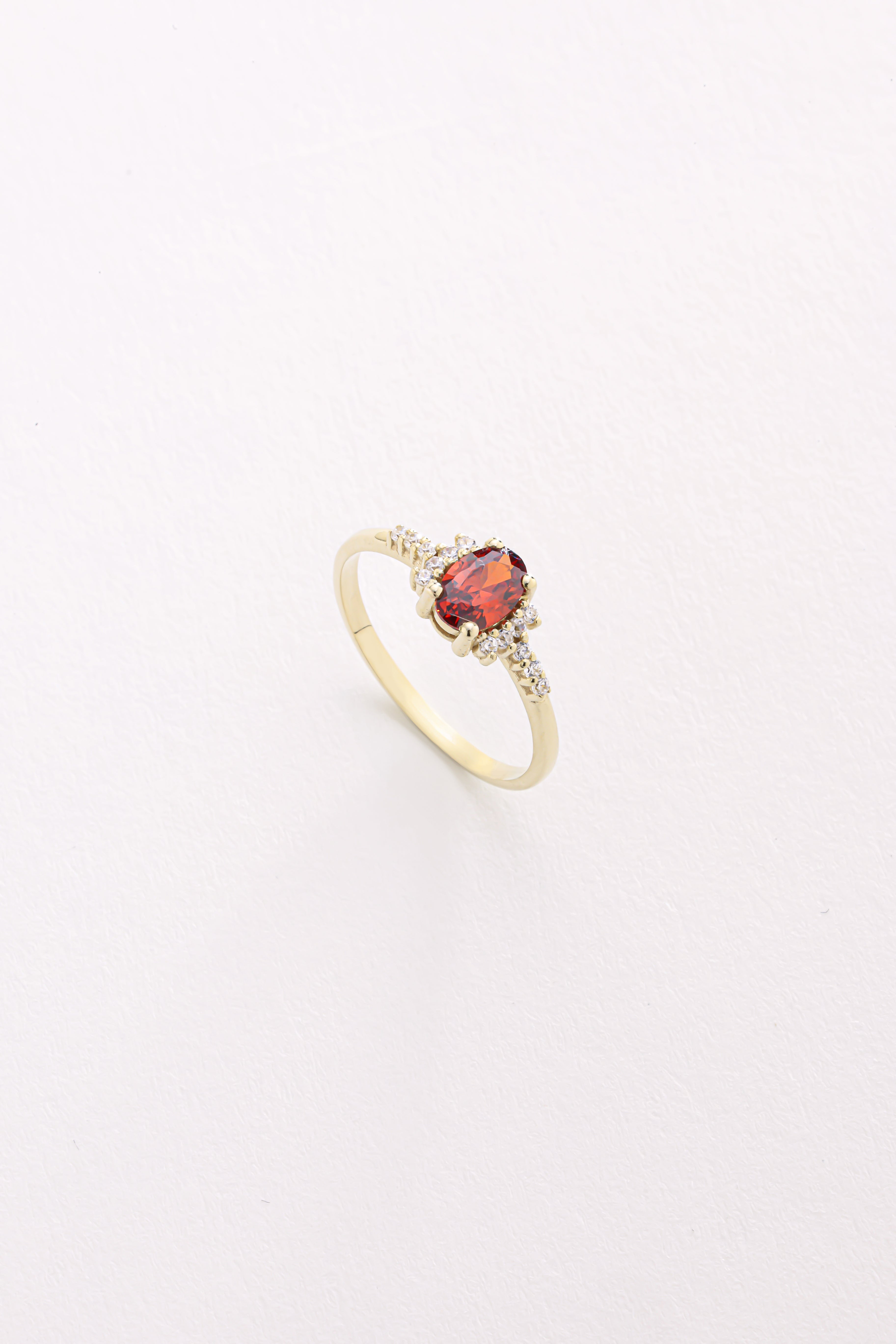 14k Gold Oval Garnet & Diamond Accent Ring