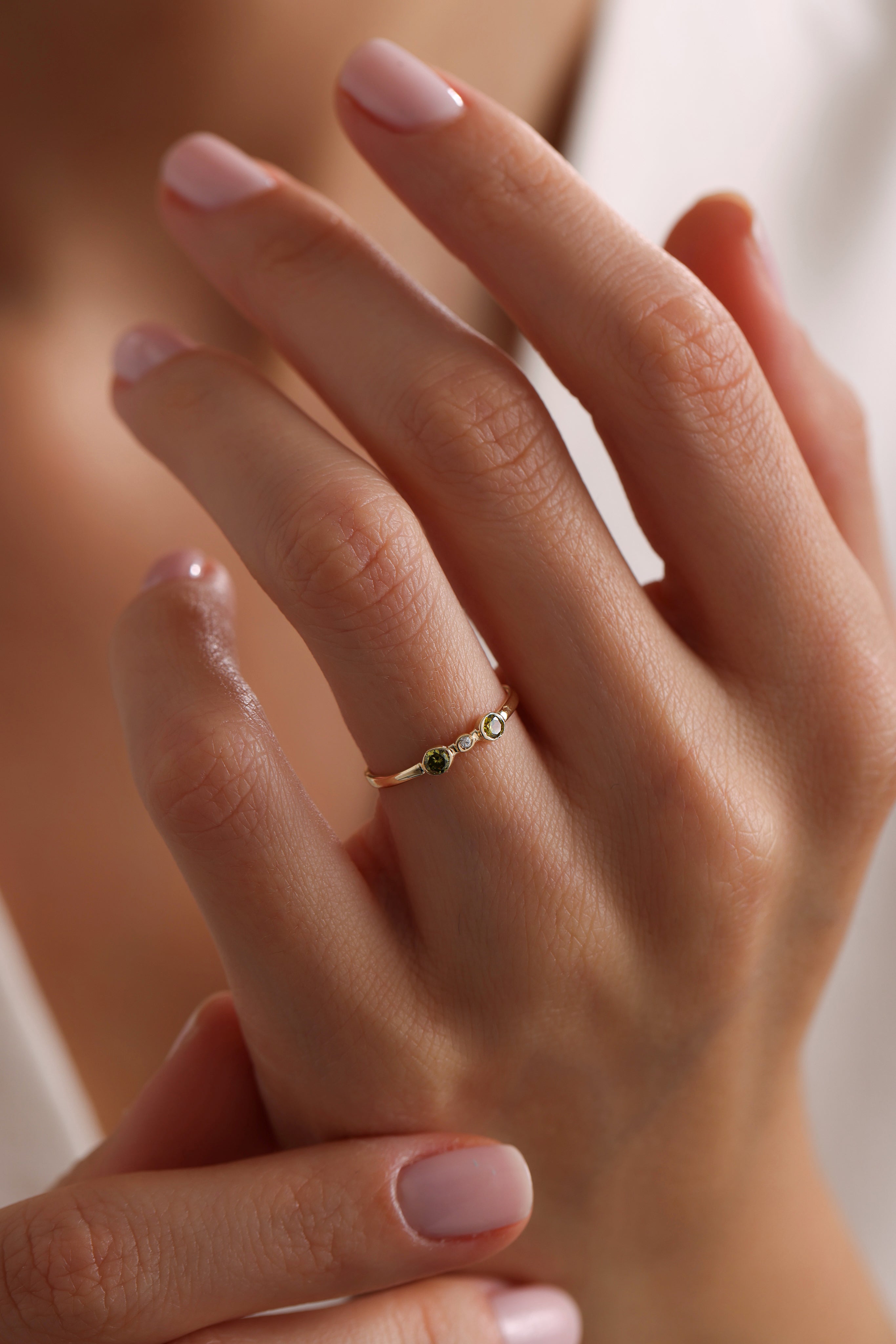 14k Gold Round Green Peridot Ring