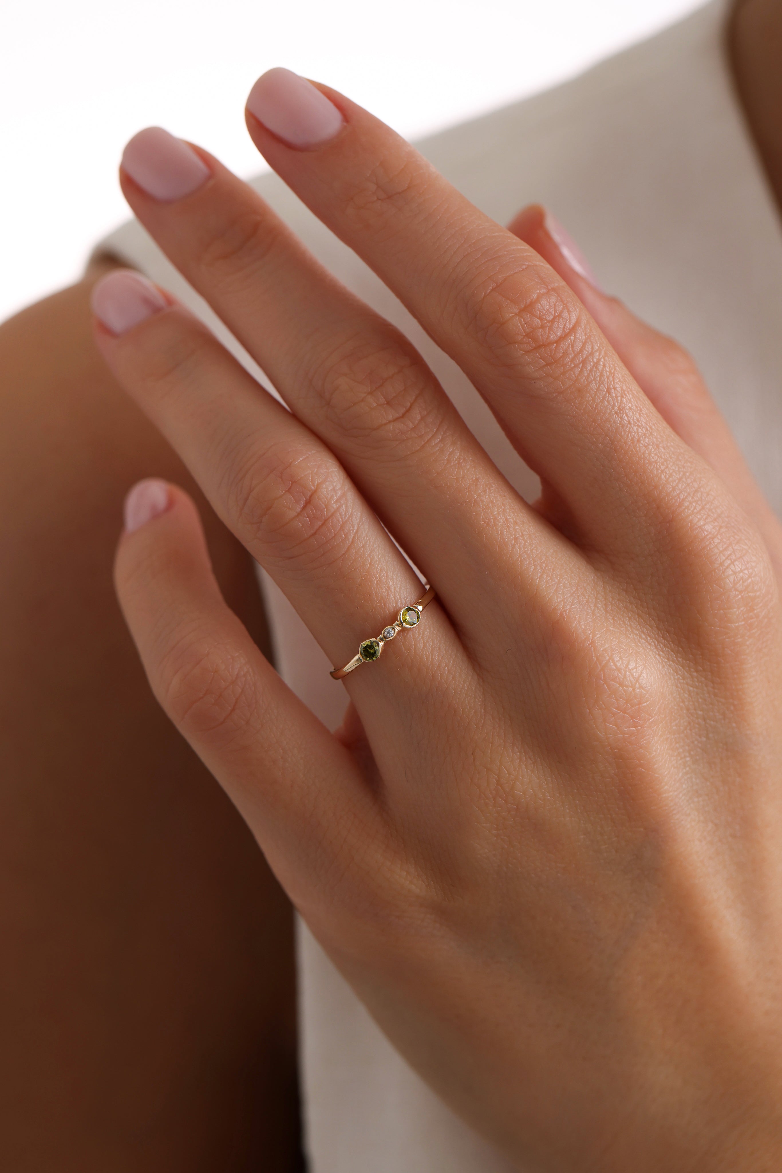 14k Gold Round Green Peridot Ring