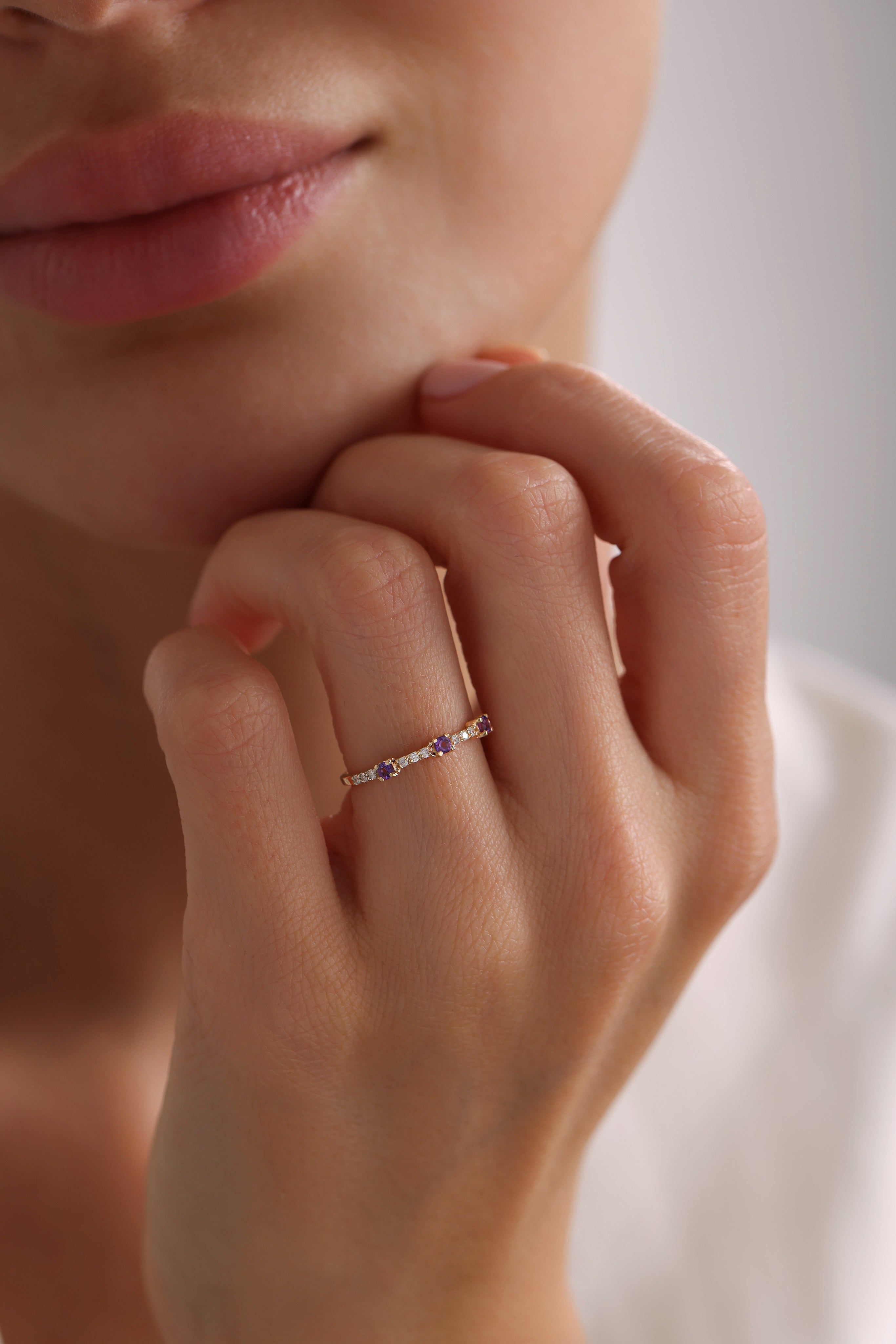 14k Gold Dainty Violet Amethyst Ring