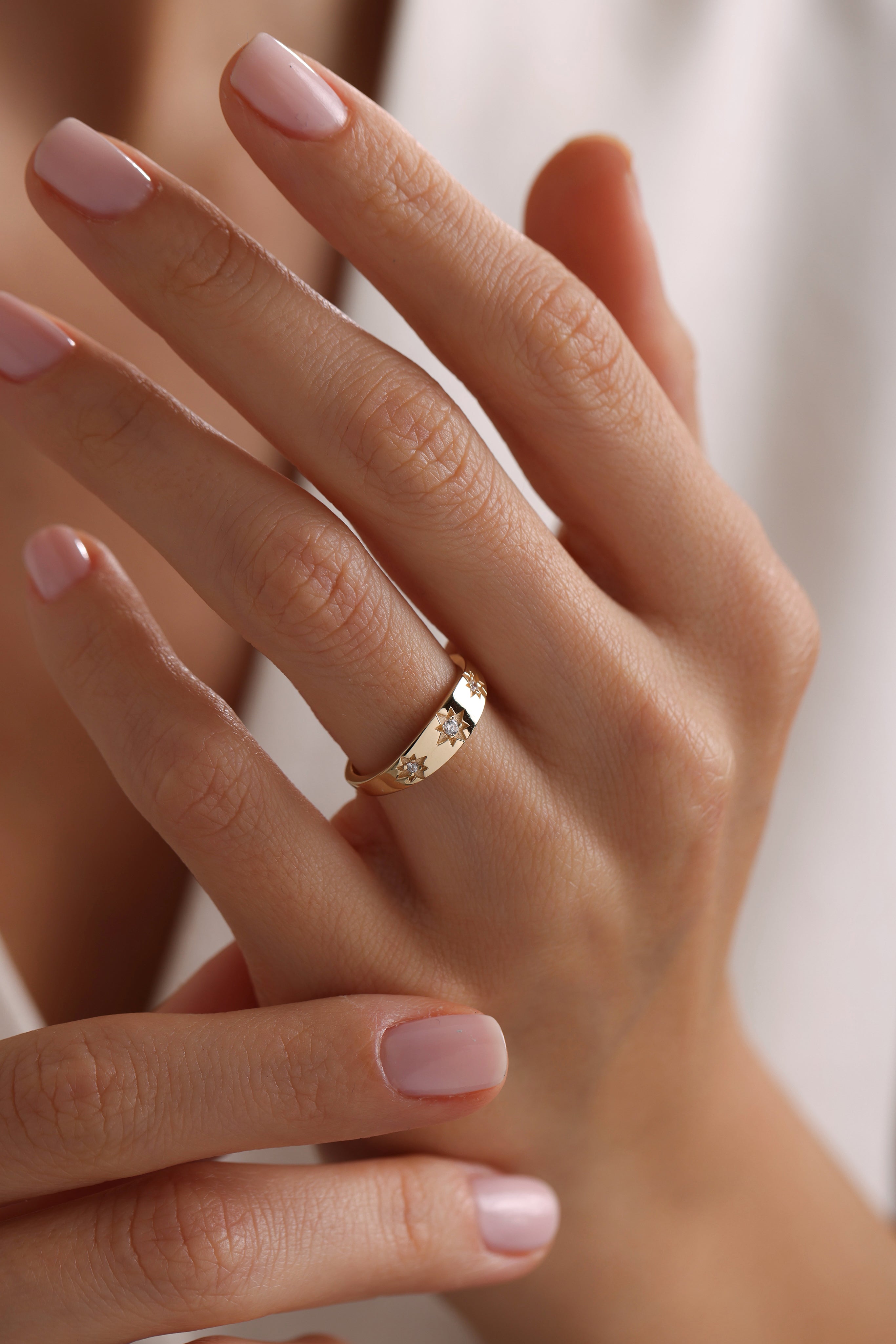 14k Gold Star Burst Ring