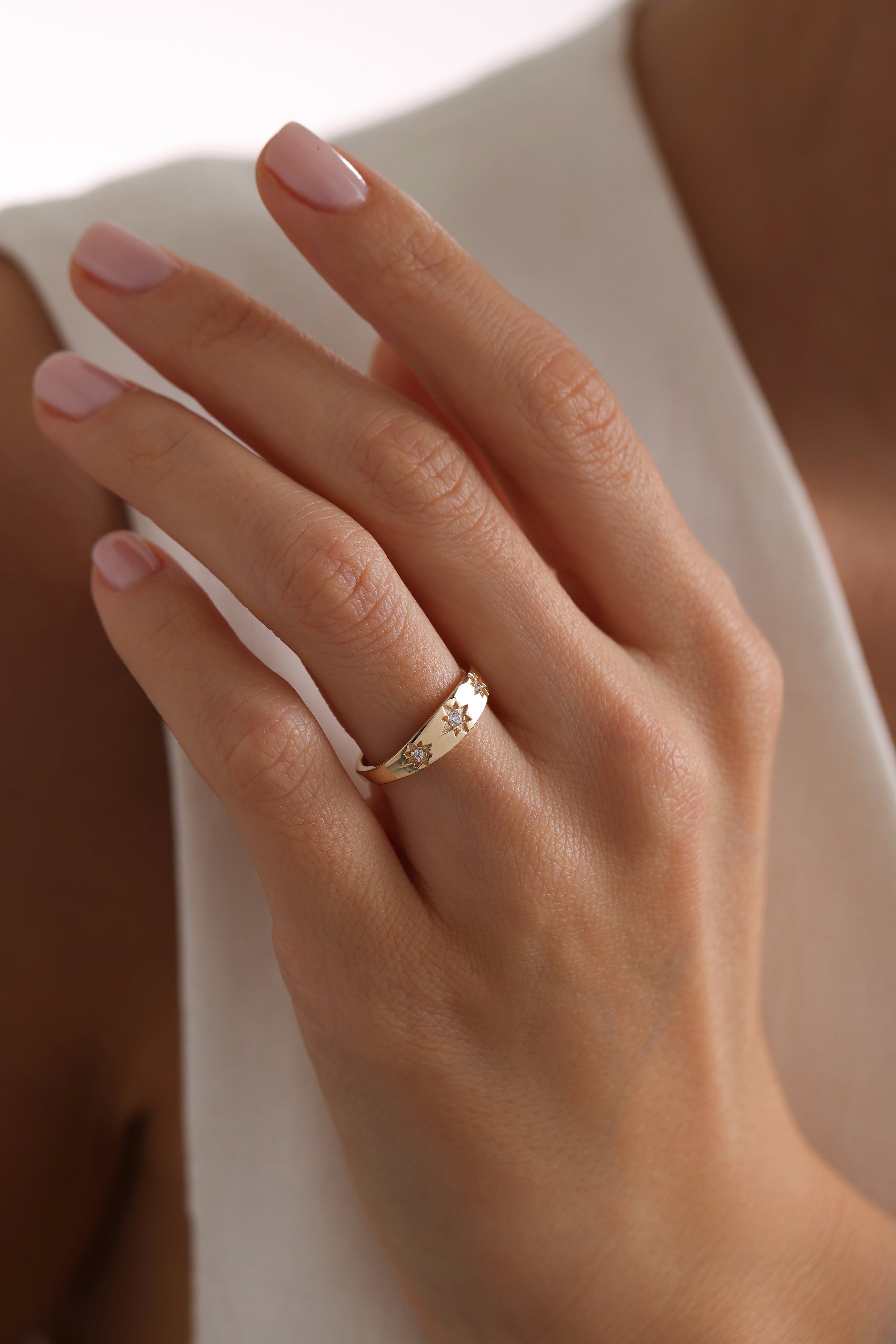 14k Gold Star Burst Ring