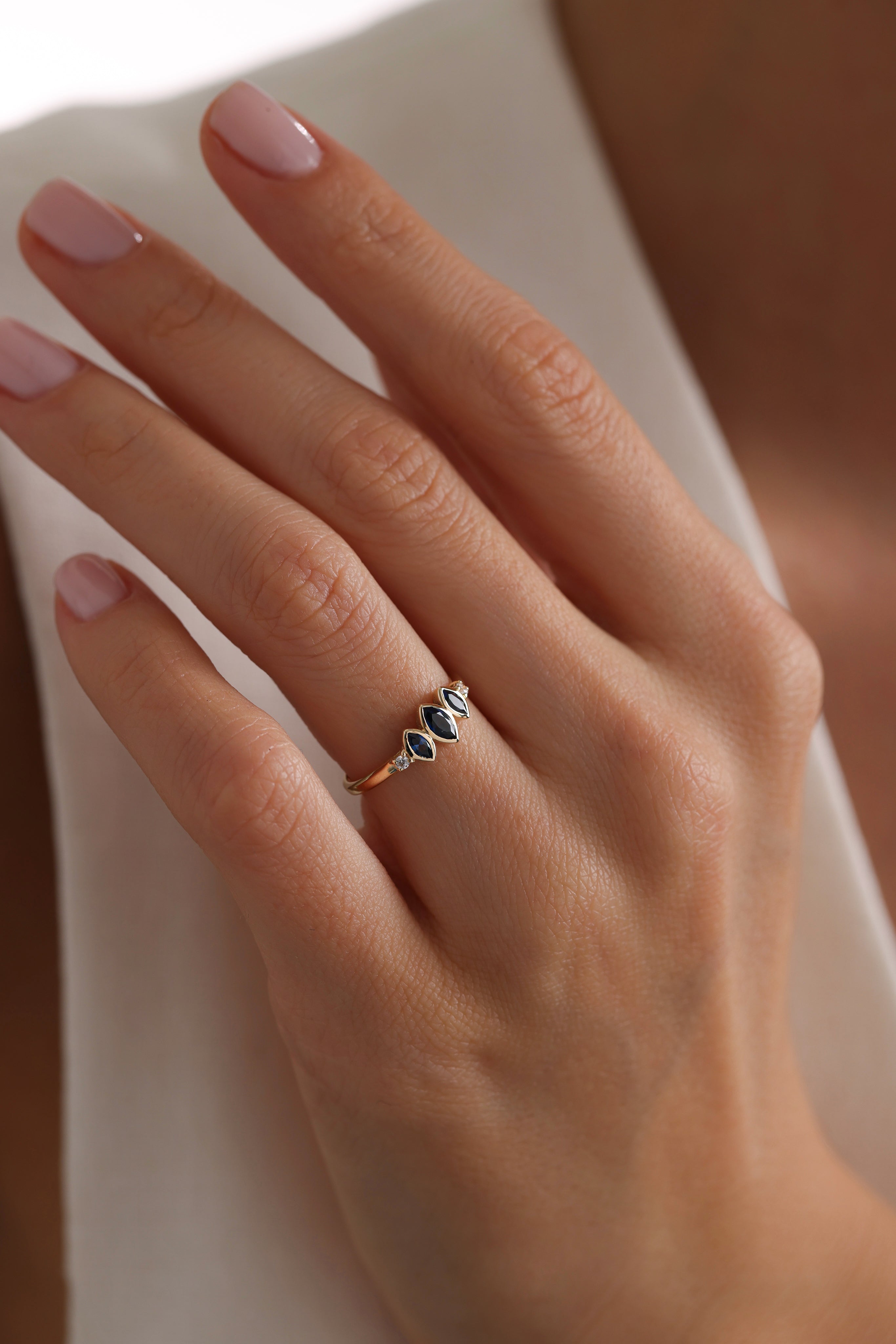 14k Gold Eclipse Blue Sapphire Ring