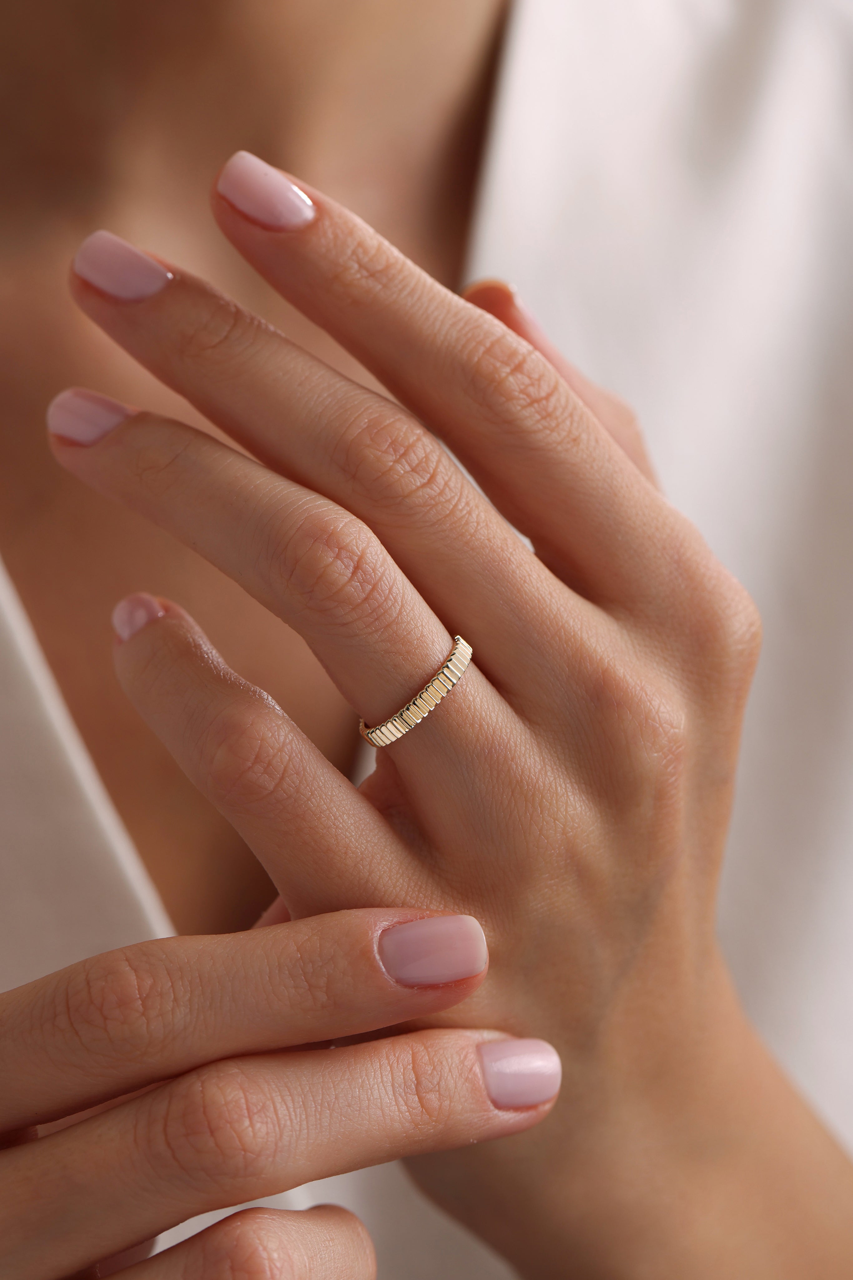 14k Gold Fluted Design Band Ring