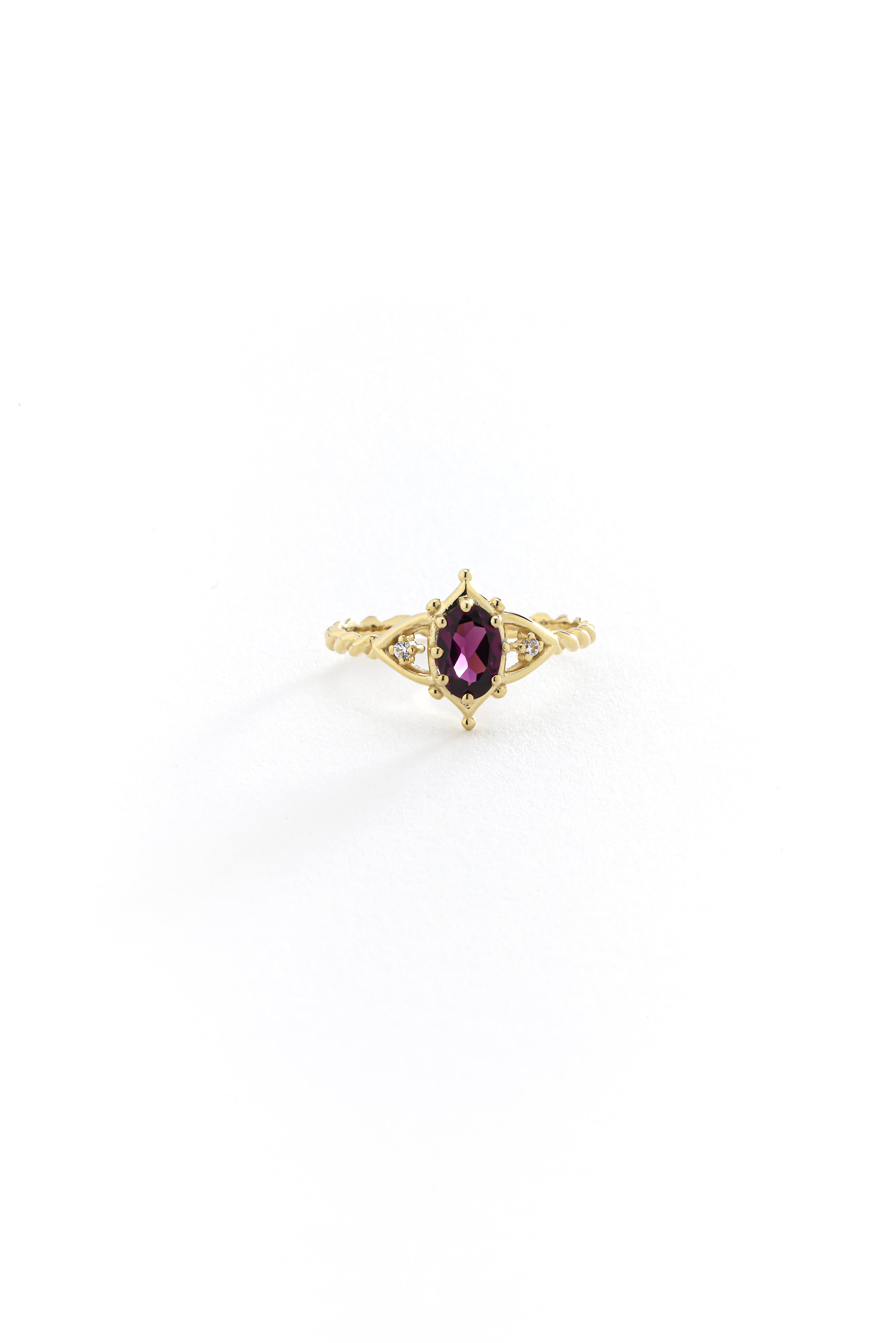 14k Gold Oval Rhodolite Ring