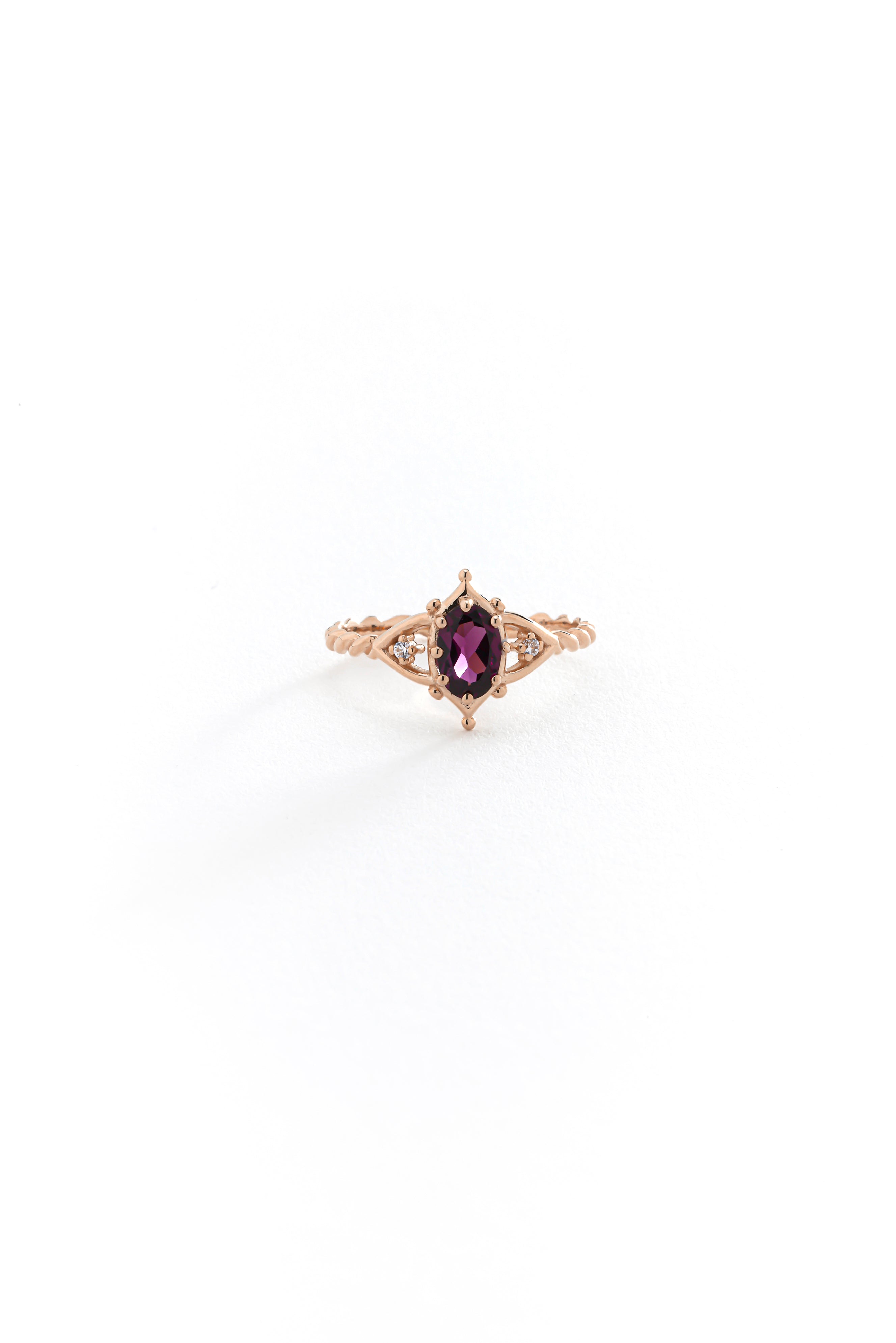 14k Gold Oval Rhodolite Ring