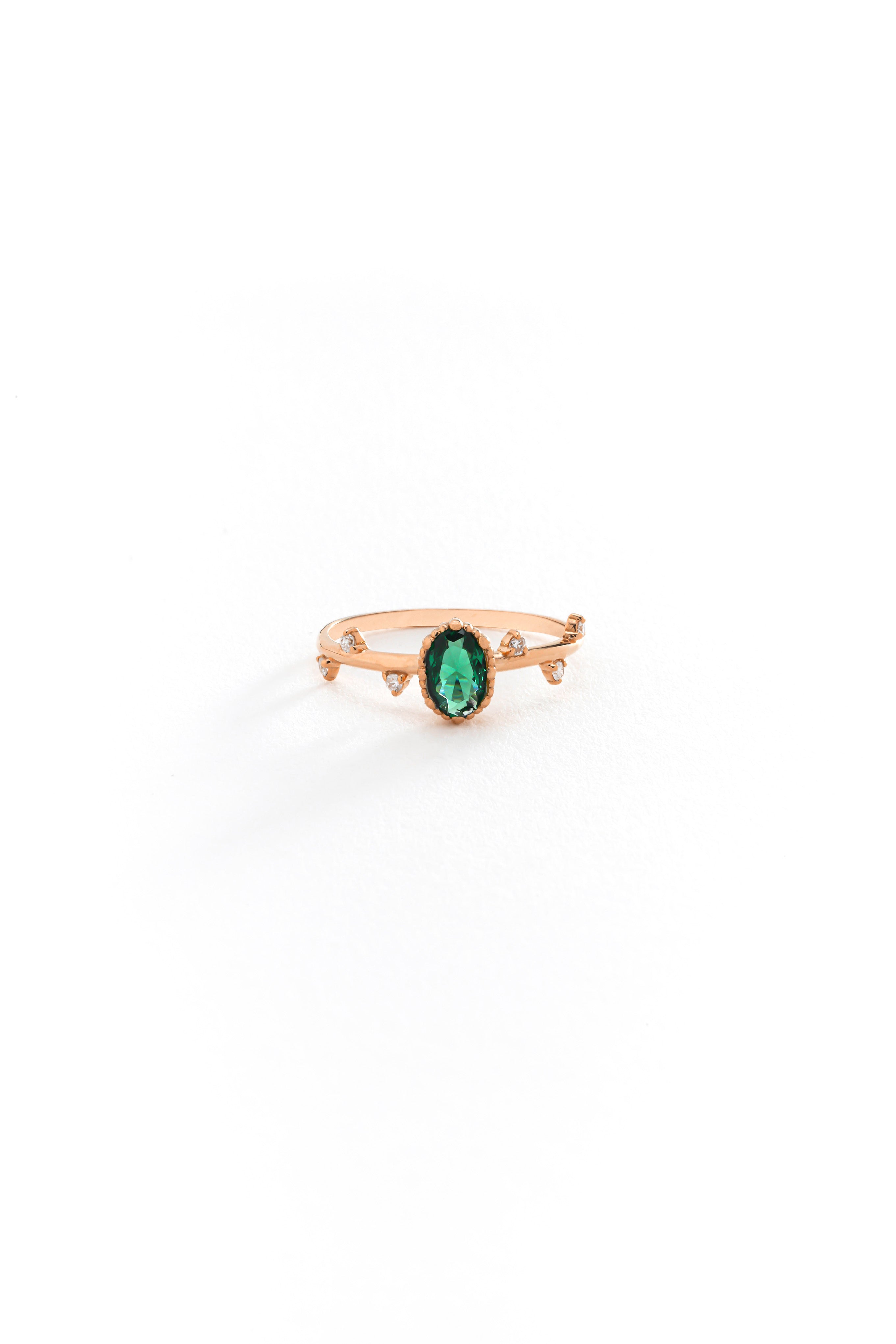 14k Gold Oval Emerald Stacking Ring