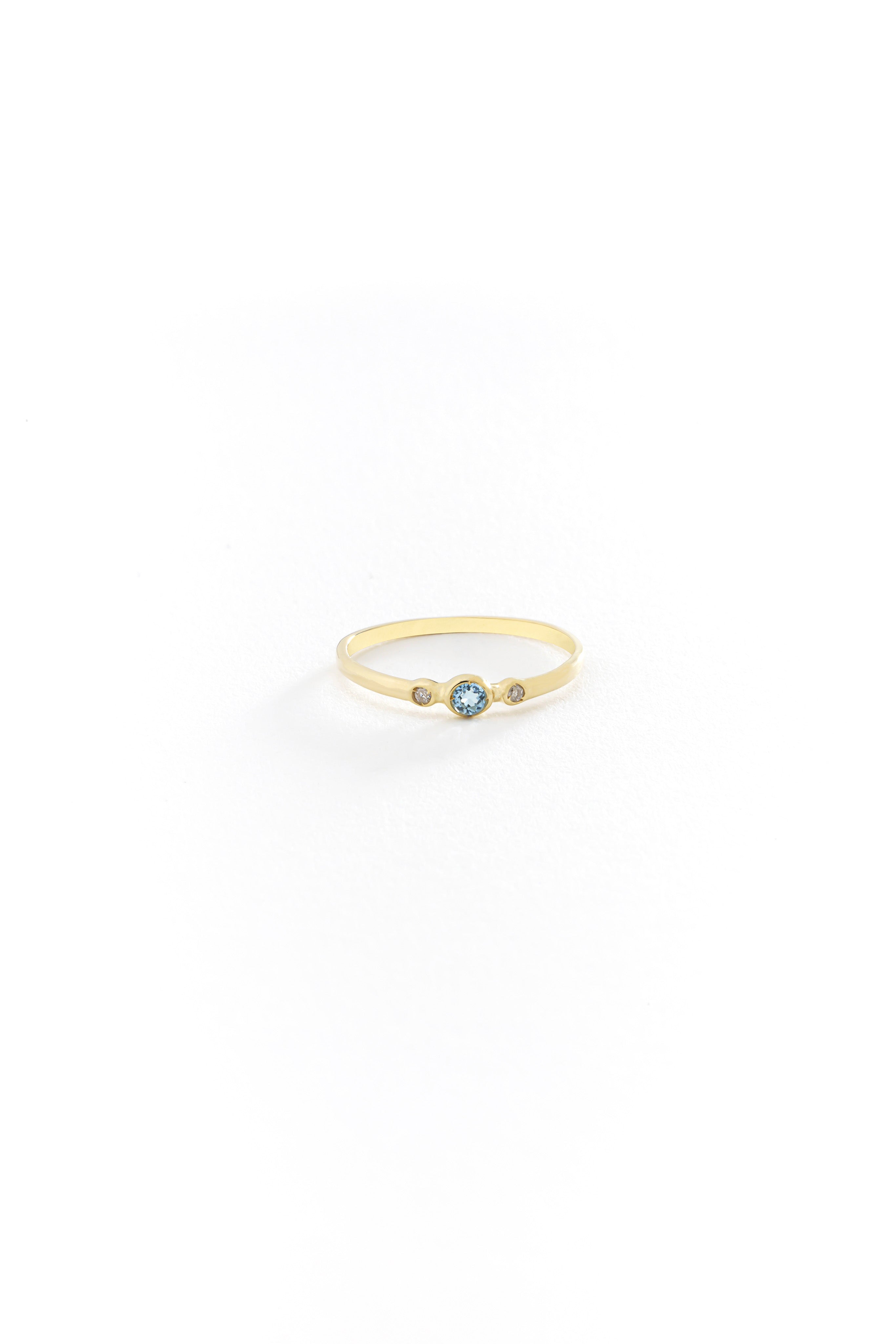 14k Gold Minimal London Topaz Ring