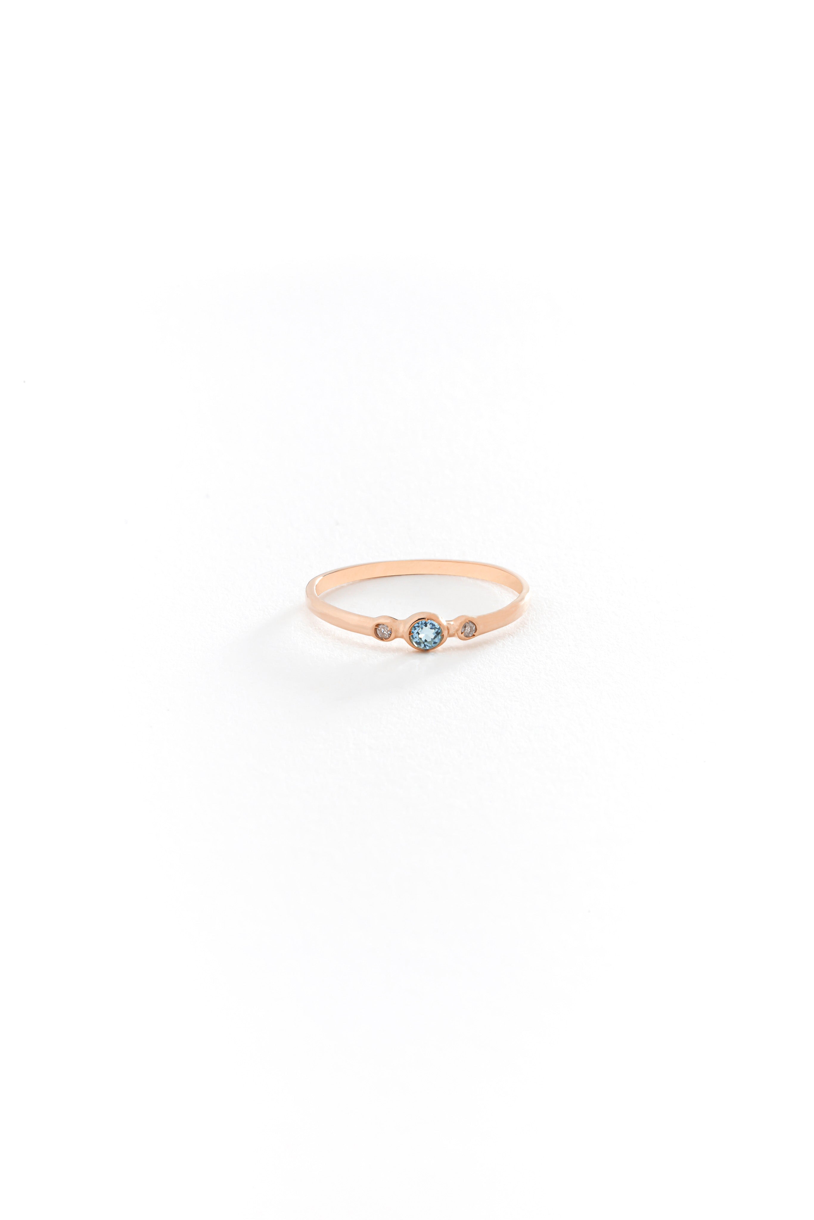 14k Gold Minimal London Topaz Ring
