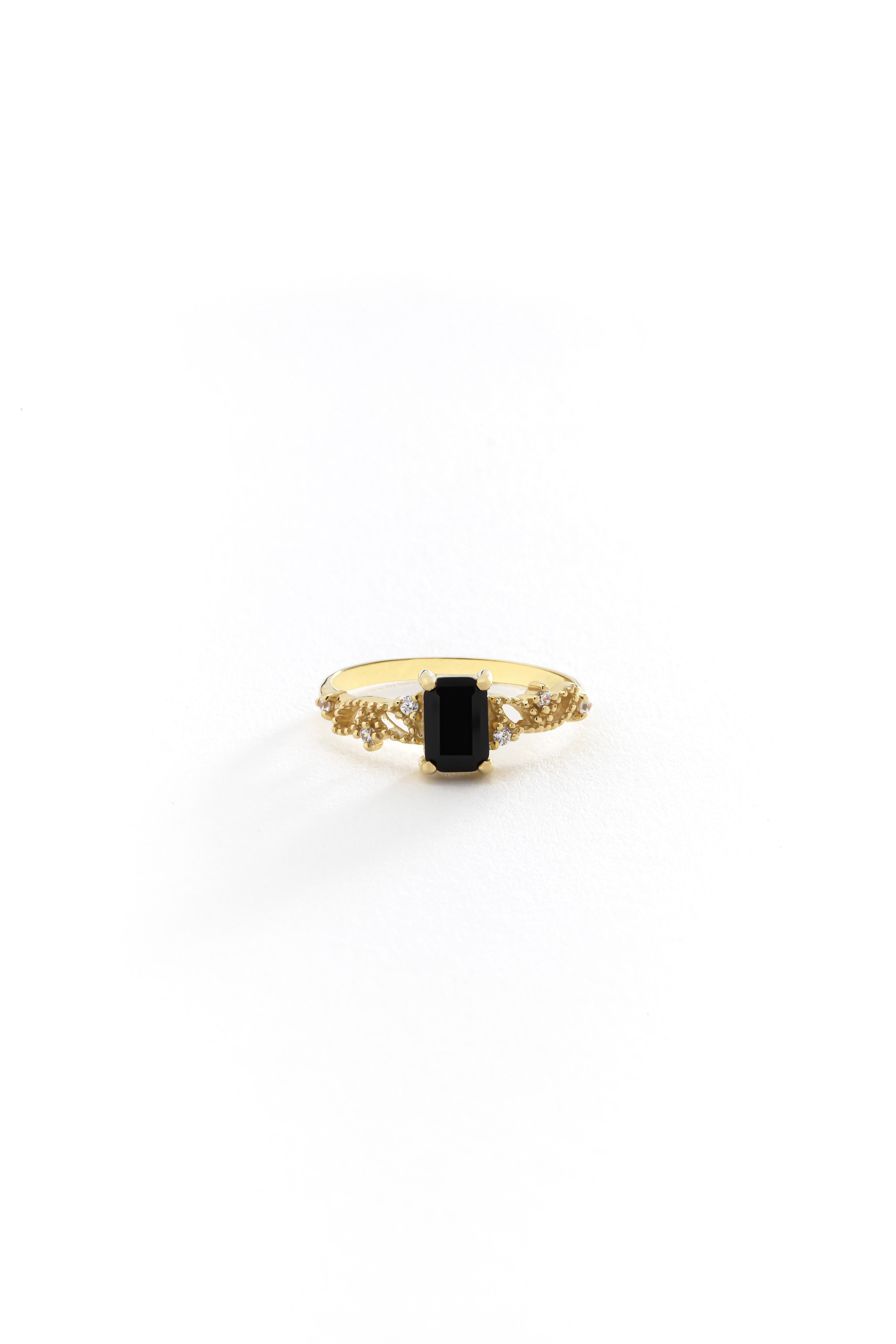 14k Gold Dark Elegance Baguette Ring