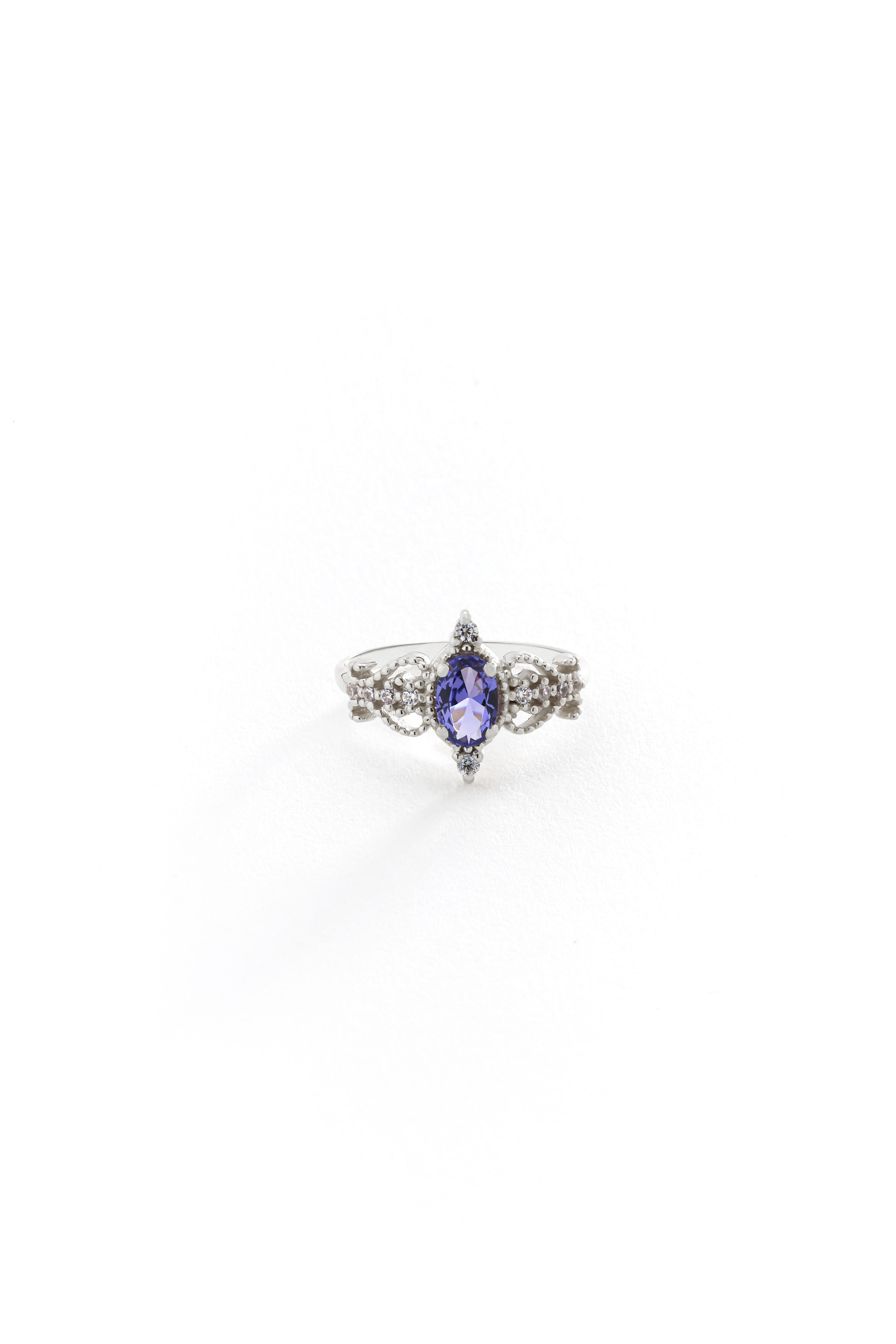 14k Gold Royal Bloom Sapphire Ring