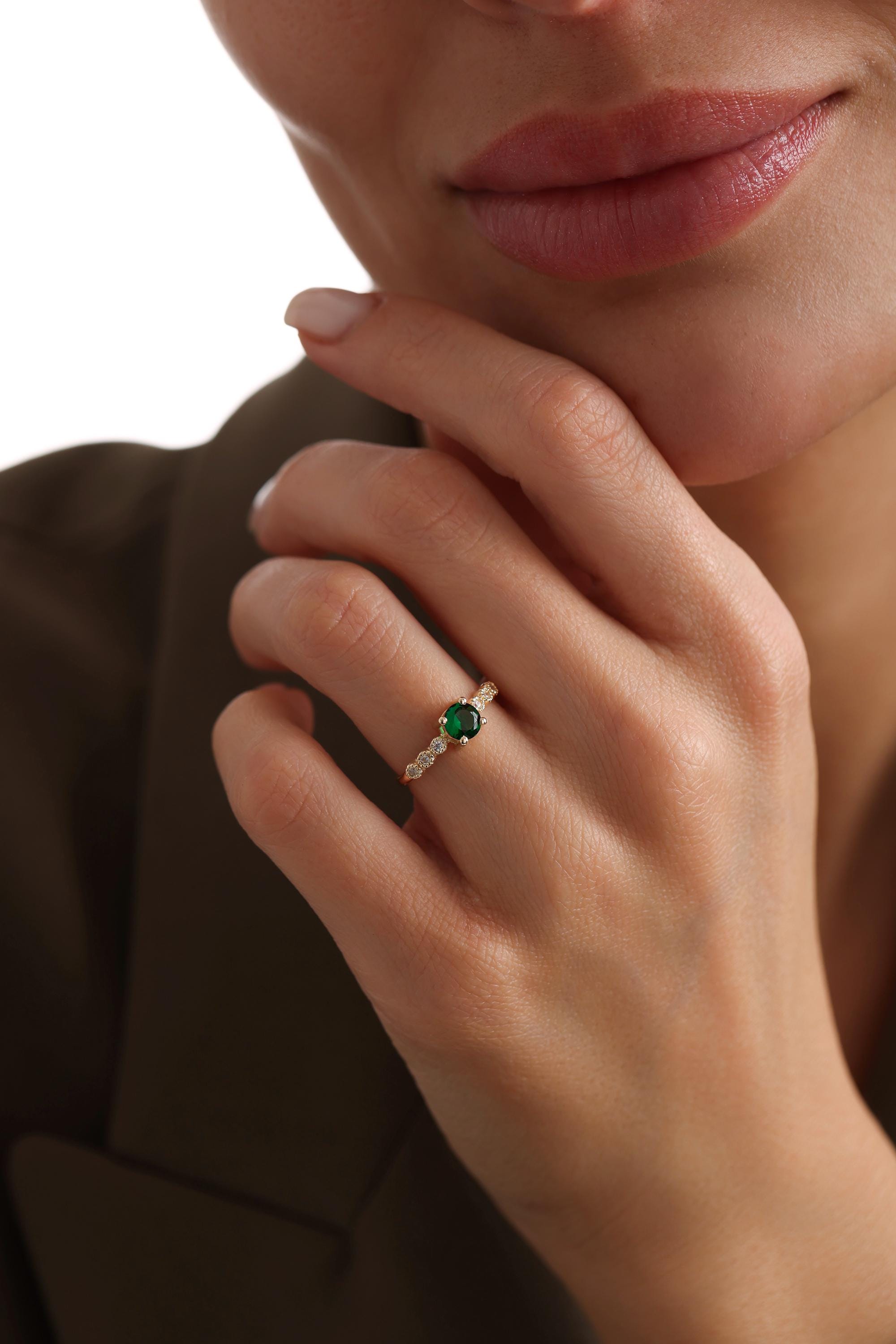 14K Solid Gold Emerald Ring
