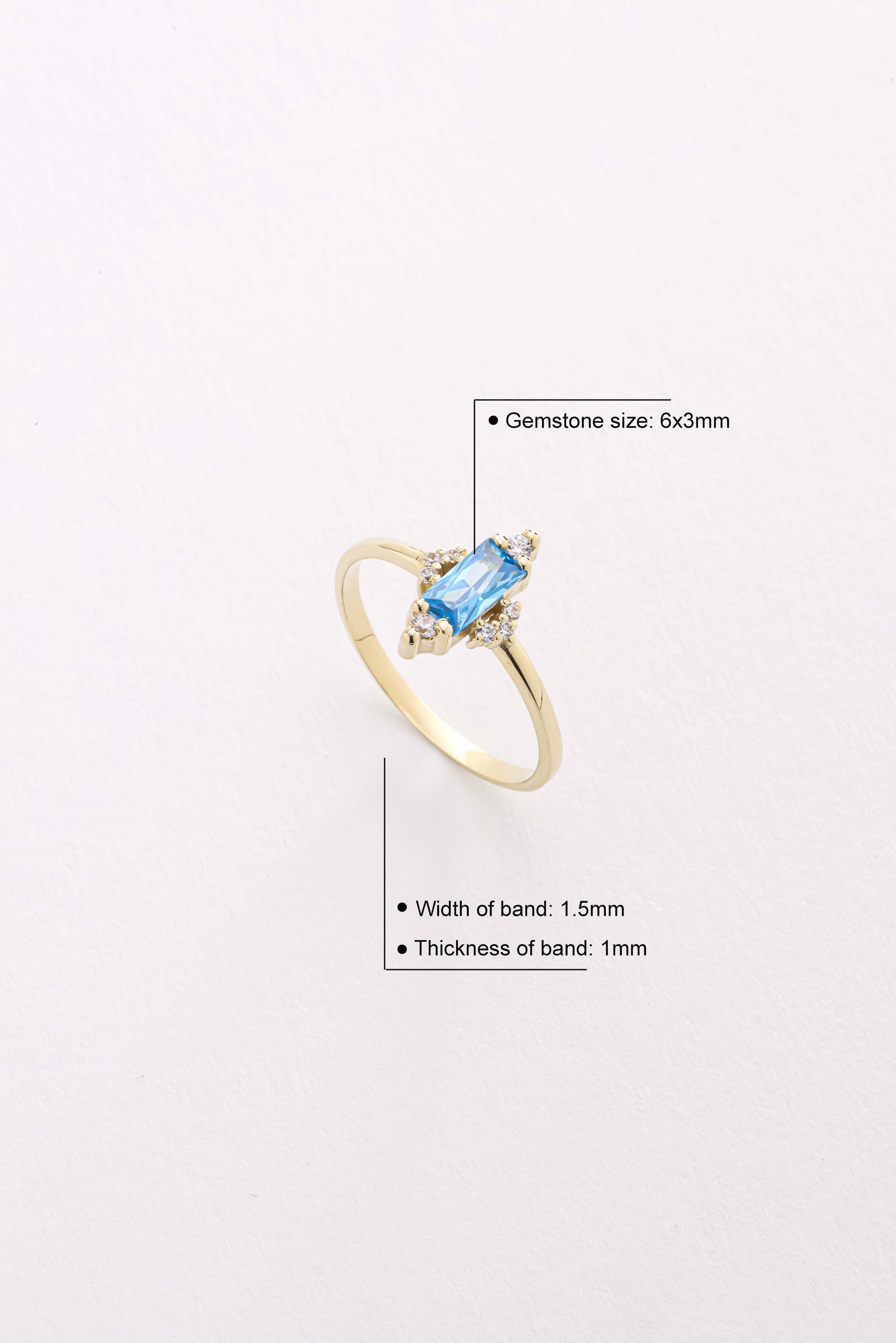 14k Gold Elegant London Topaz Ring