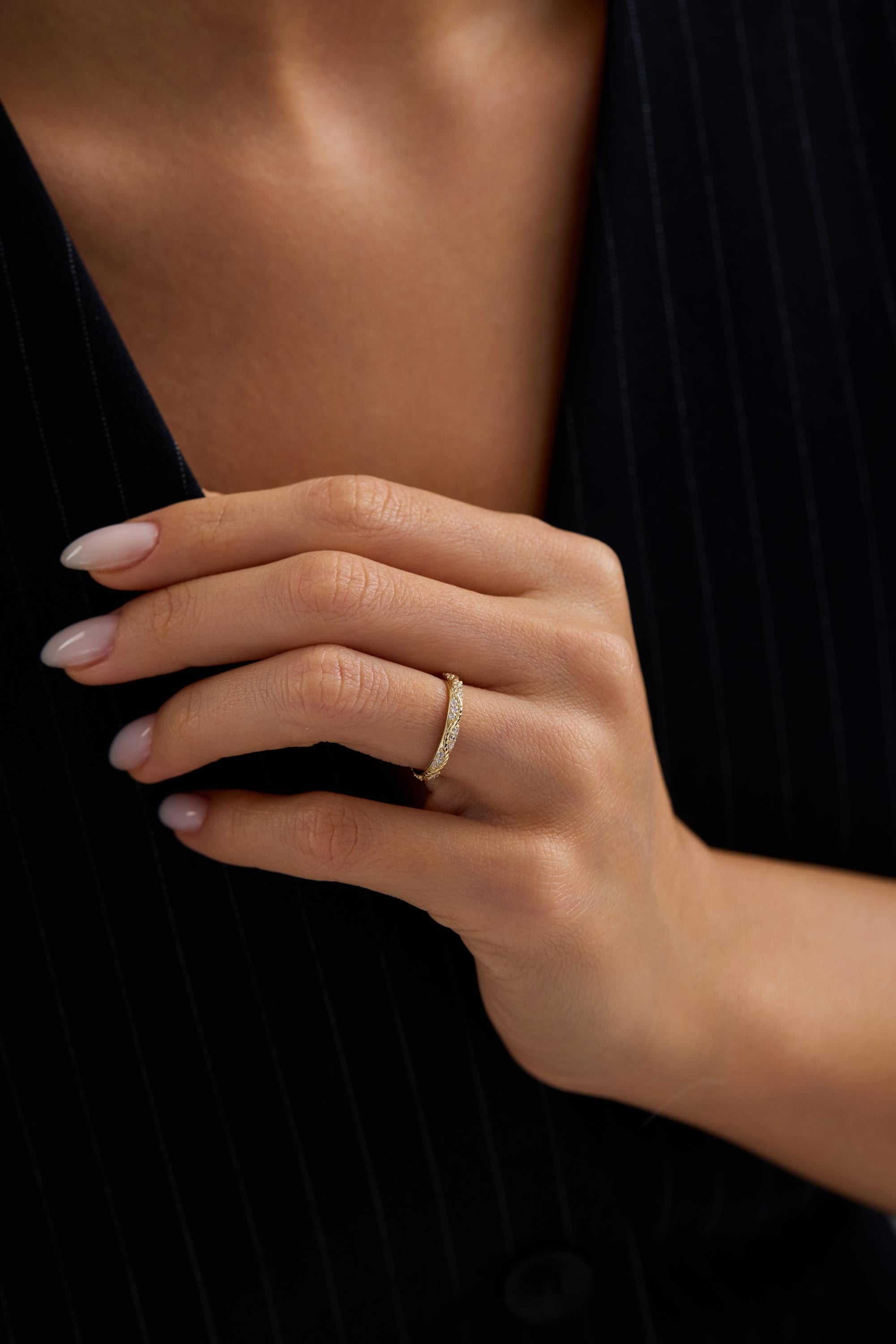 14K Gold Diamond Leaf Band